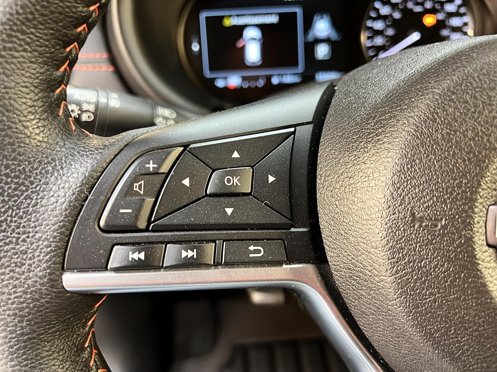 Nissan Kicks SR PREMIUM CUIR 2023 - image #19