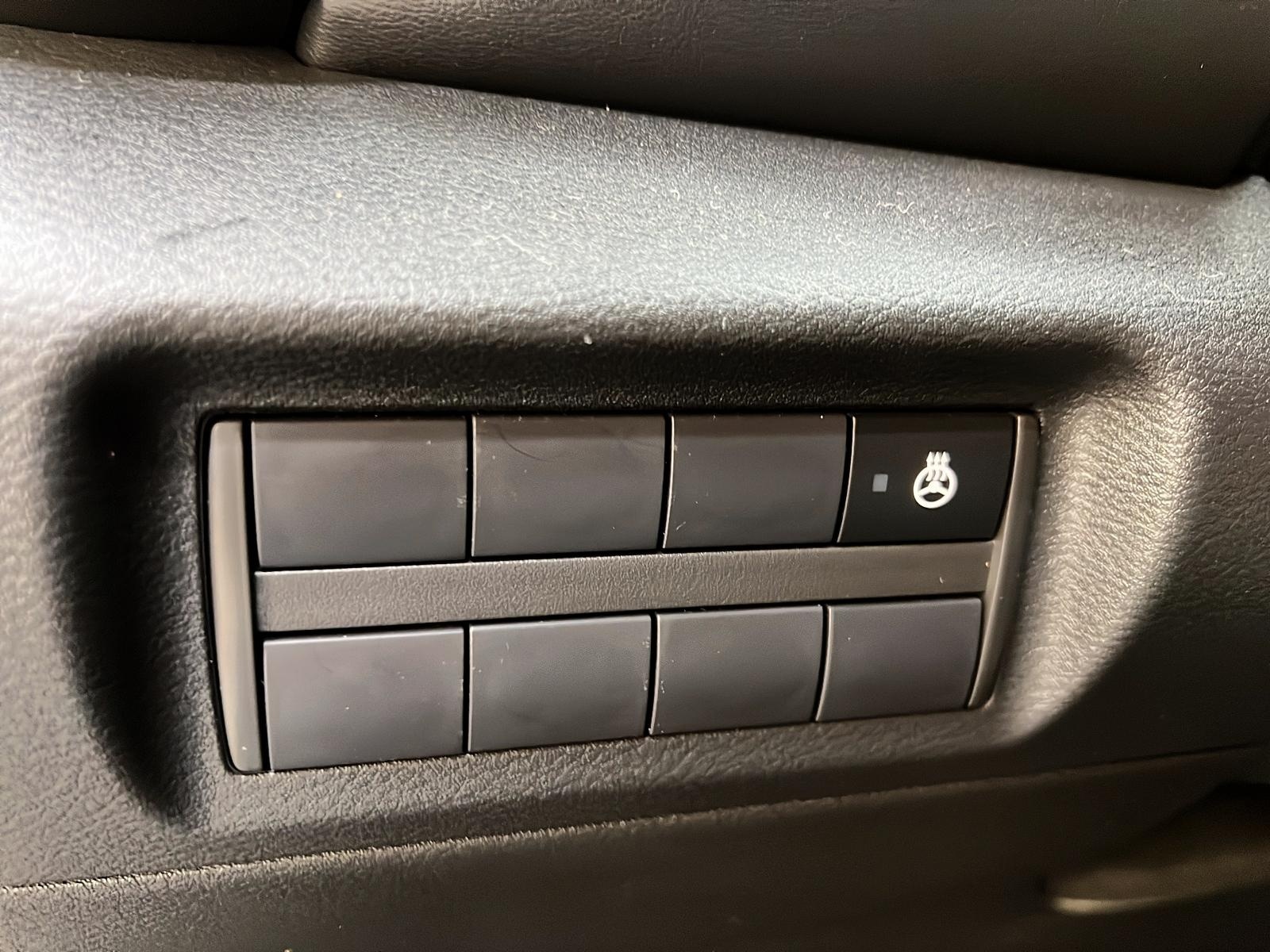 Nissan Kicks SR PREMIUM CUIR 2023 - image #20