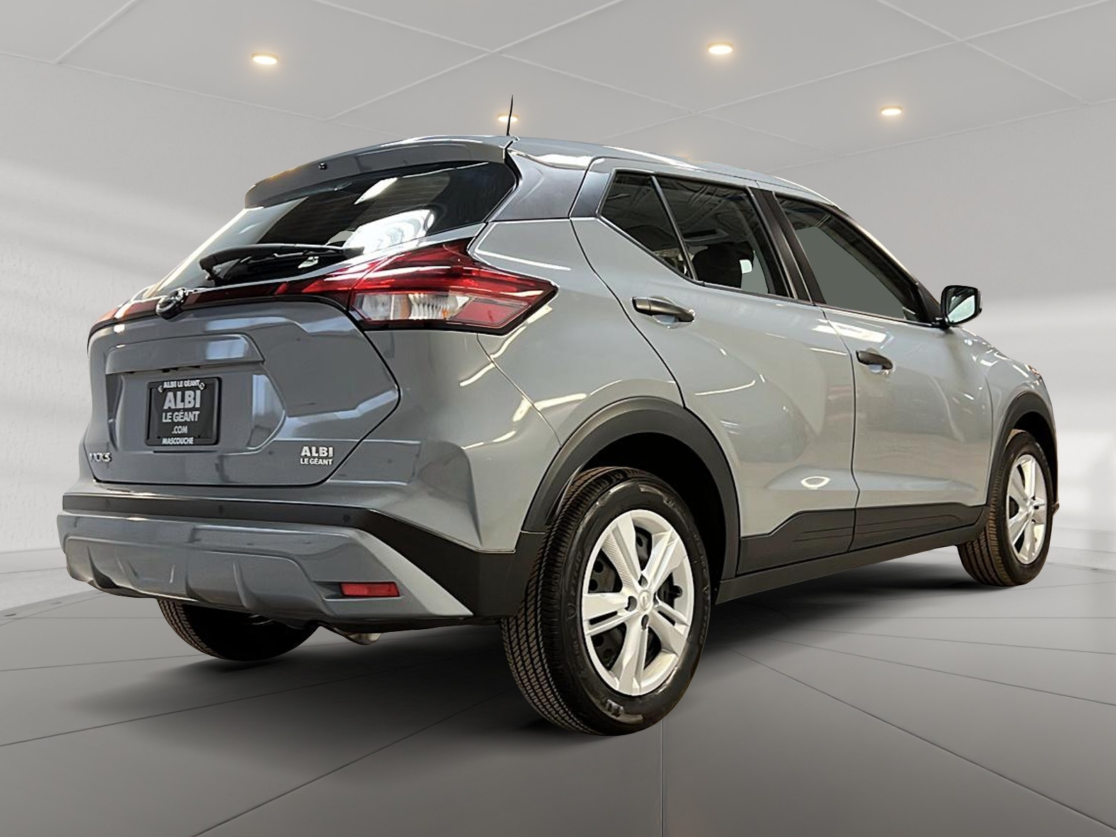 Nissan Kicks 2023 - Image #4