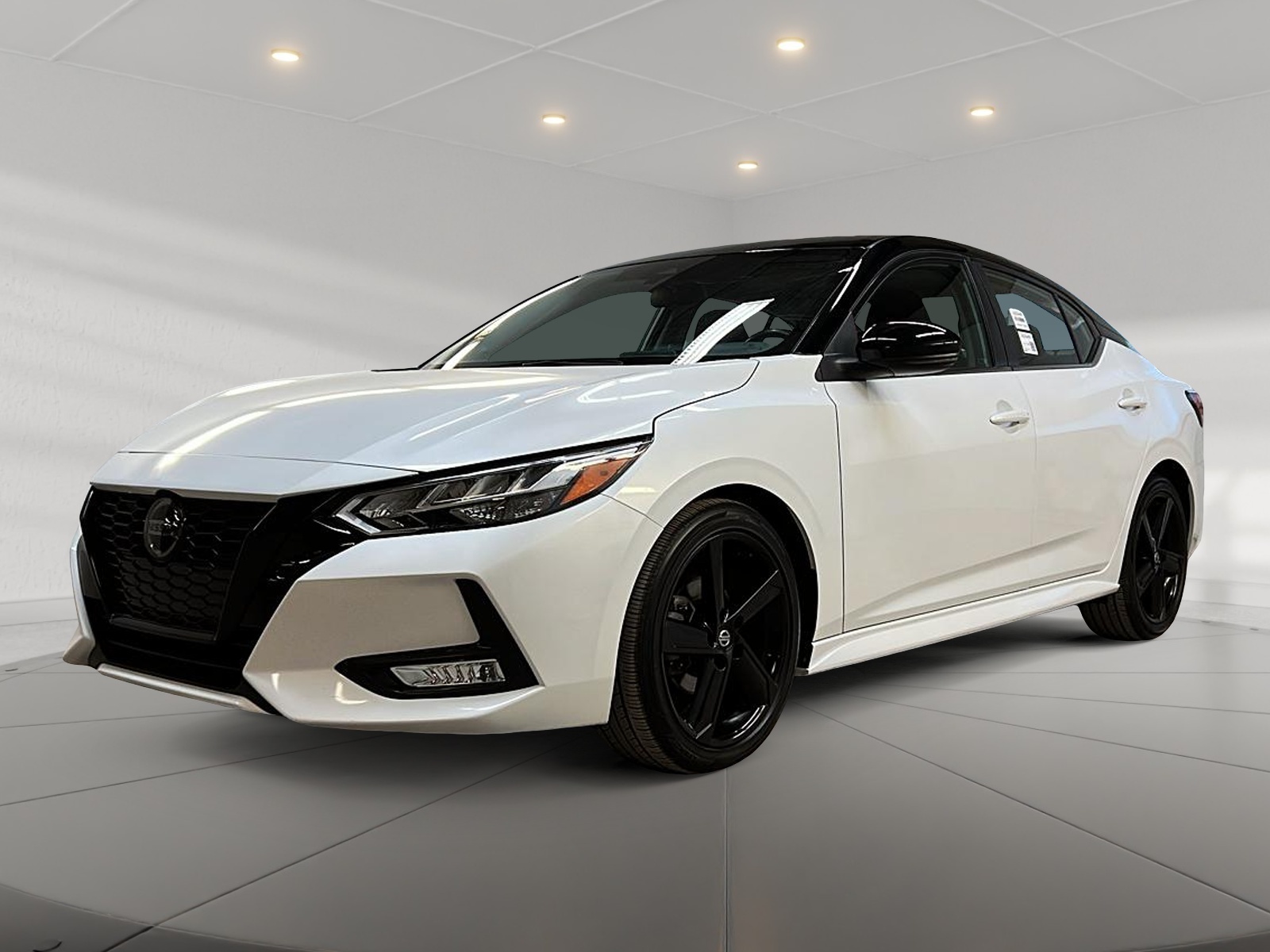 Nissan Sentra SR MIDNIGHT TOIT 2023 - image #1