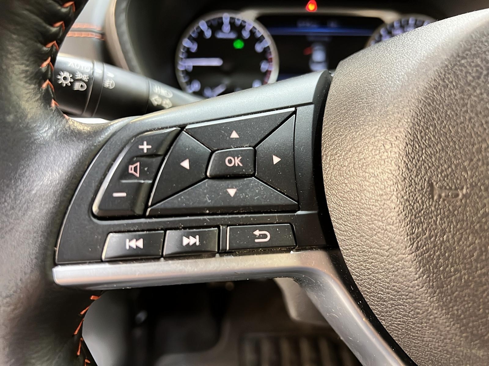 Nissan Sentra SR MIDNIGHT TOIT 2023 - image #20