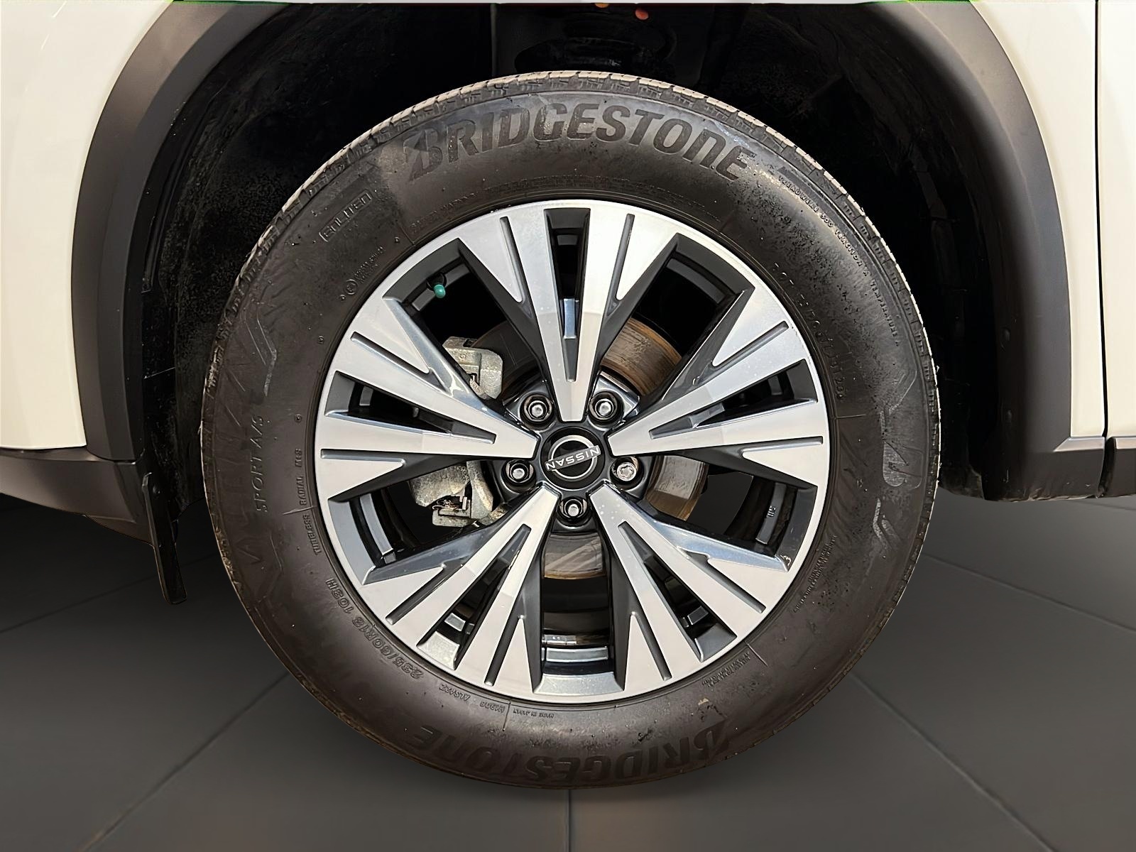 Nissan Rogue 2023 - Image #30
