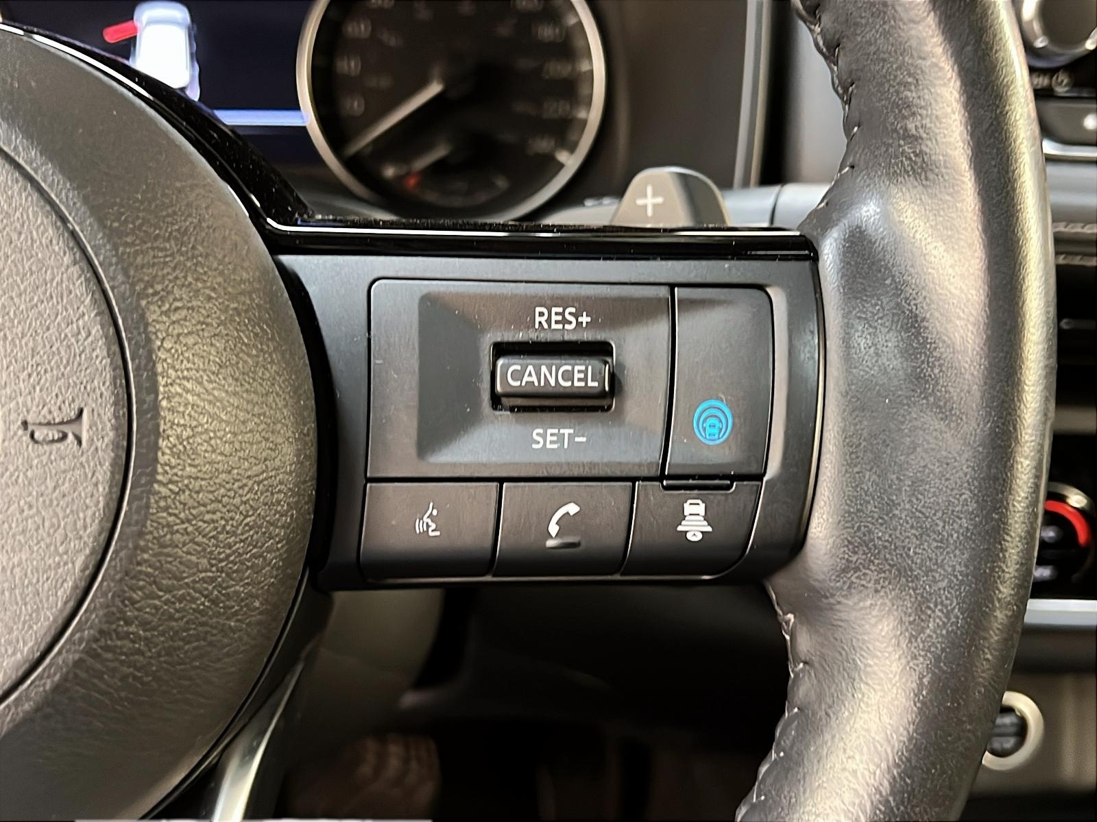 Nissan Rogue SV TOIT PANO 4RM 2023 - image #22