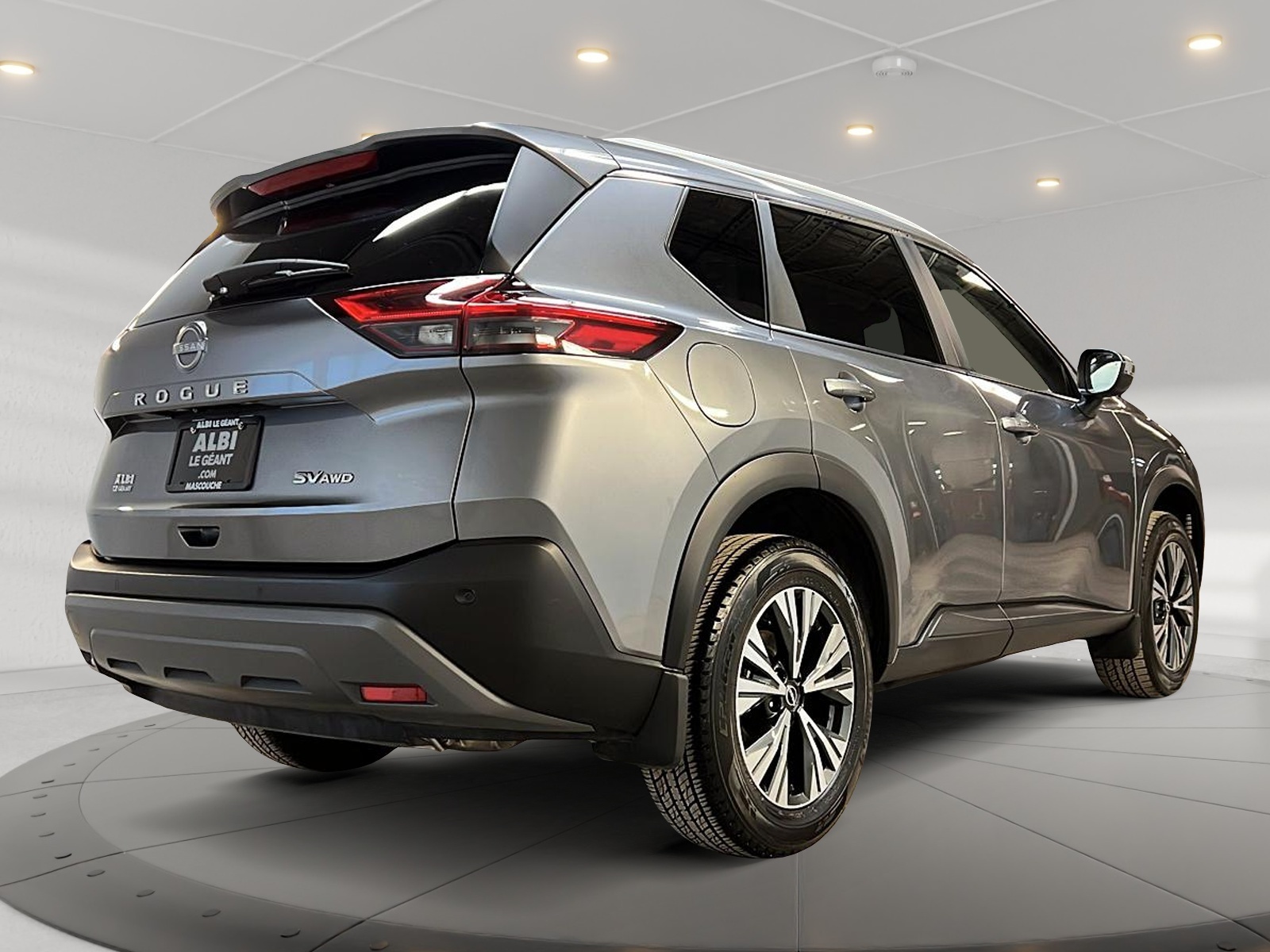 Nissan Rogue SV TOIT PANO 4RM 2023 - image #4