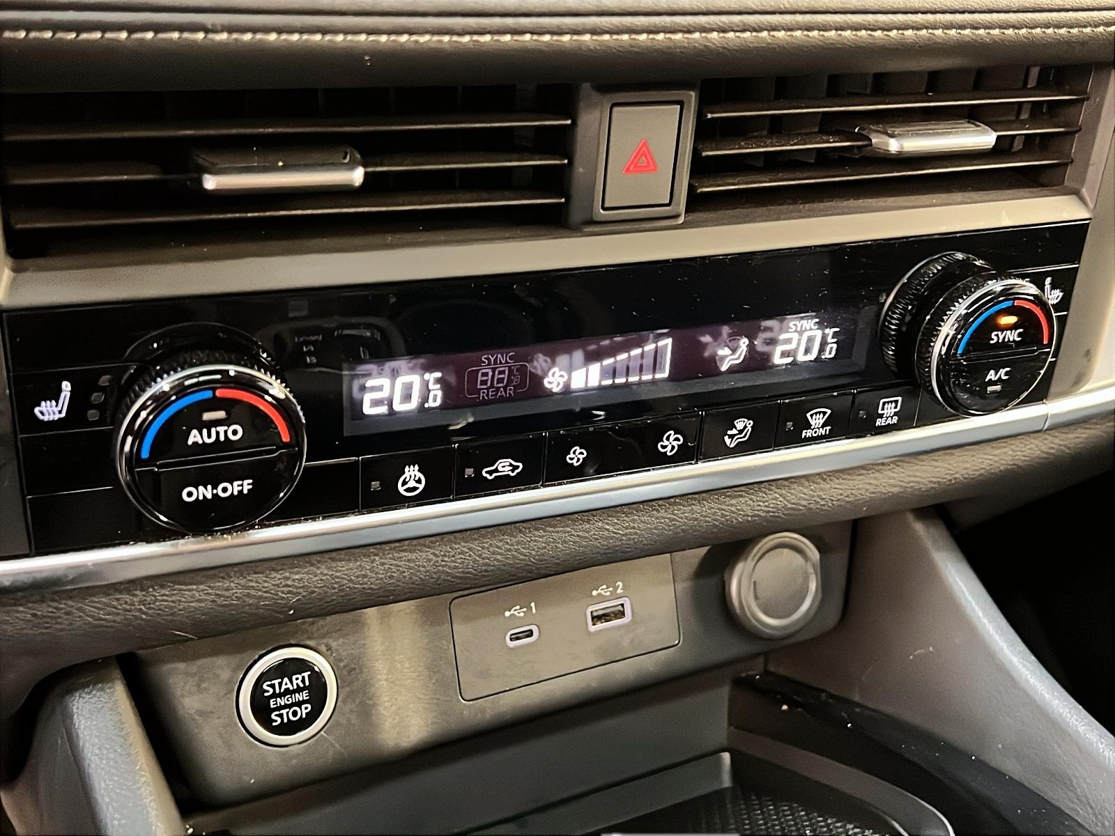 Nissan Rogue SV TOIT PANO 4RM 2023 - image #15