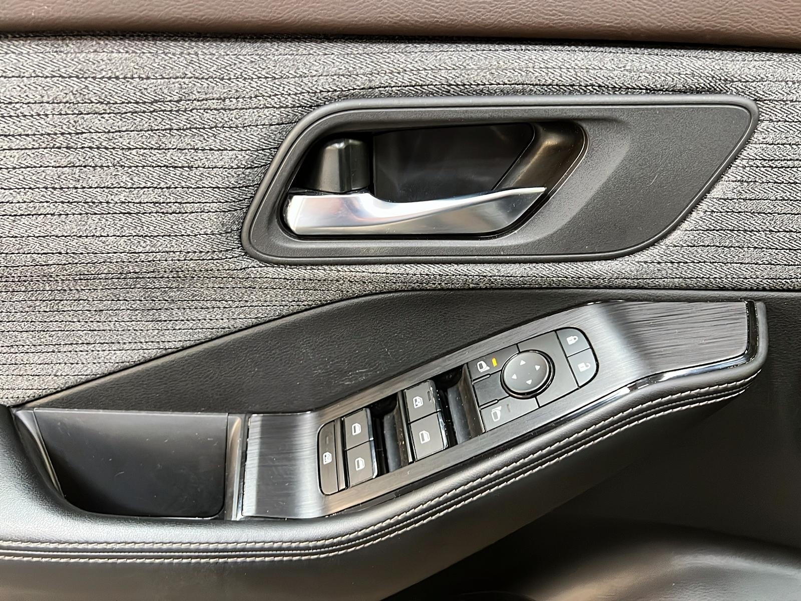 Nissan Rogue SV TOIT PANO 4RM 2023 - image #22