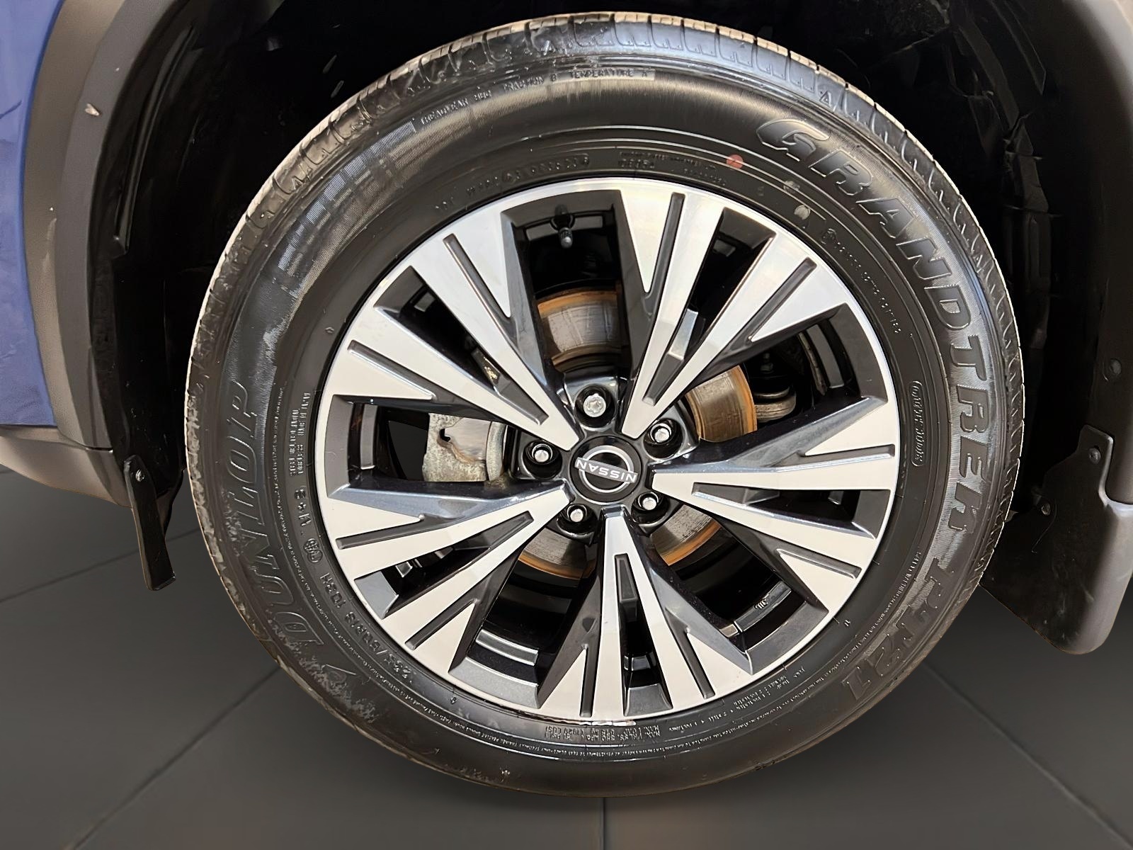 Nissan Rogue SV TOIT PANO 4RM 2023 - image #28