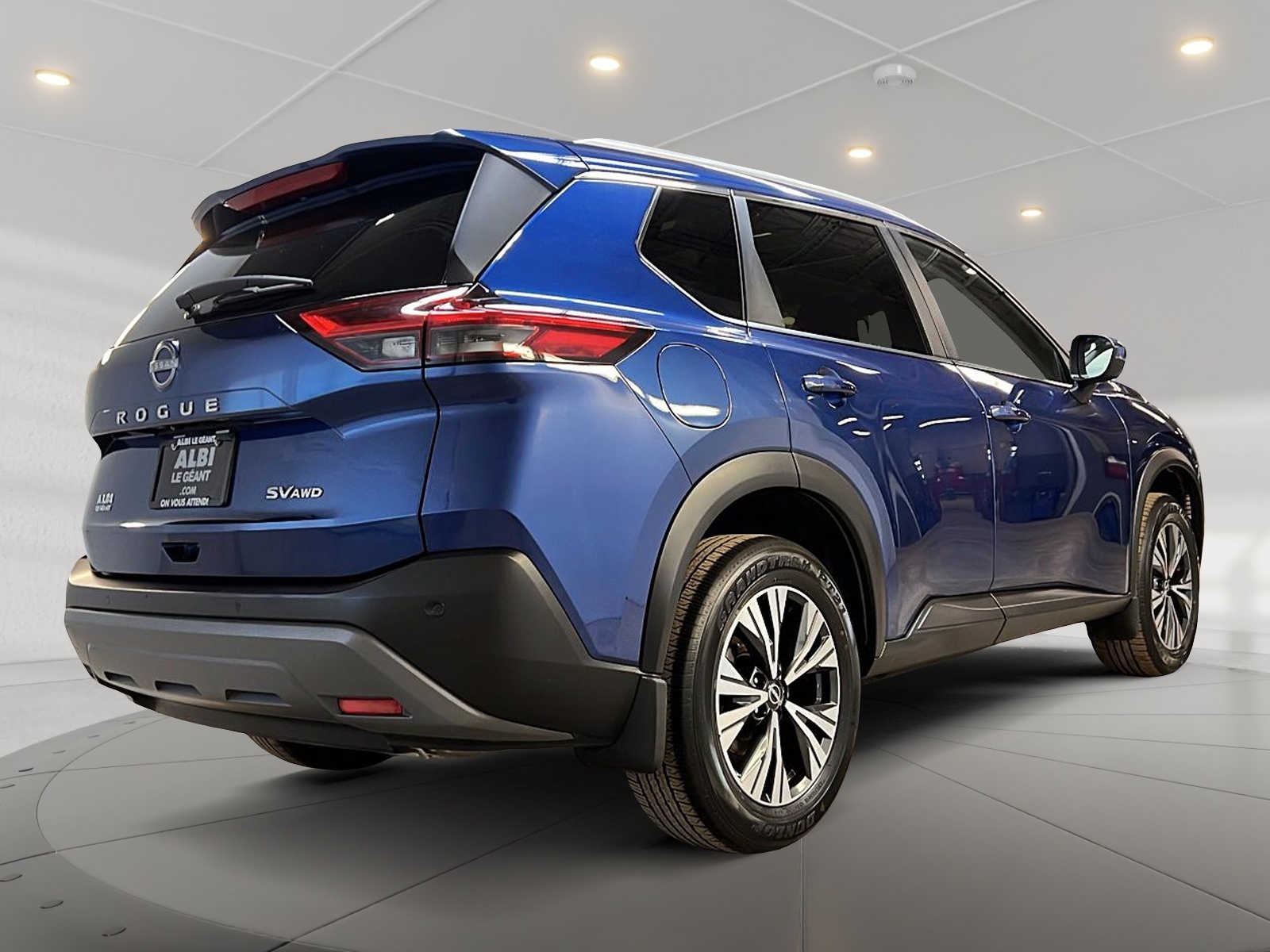 Nissan Rogue SV TOIT PANO 4RM 2023 - image #4