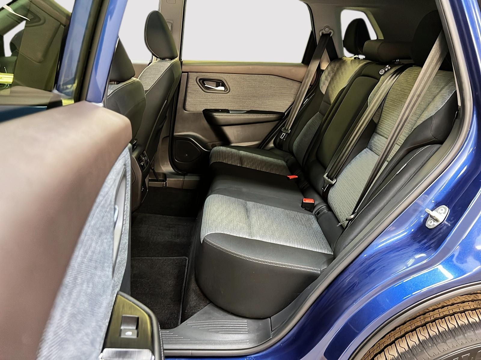Nissan Rogue 2023 - Image #9