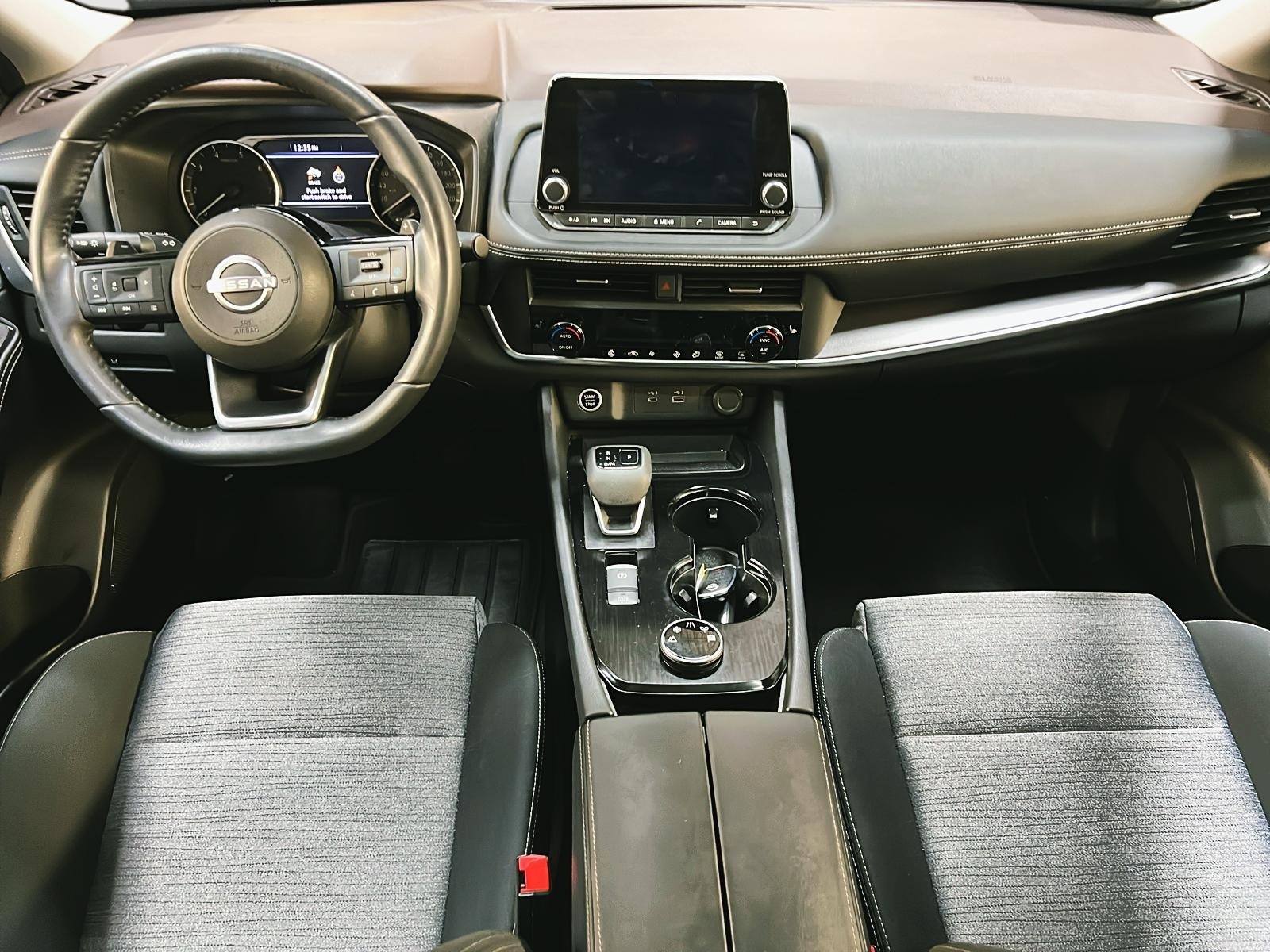 Nissan Rogue SV TOIT PANO 4RM 2023 - image #12