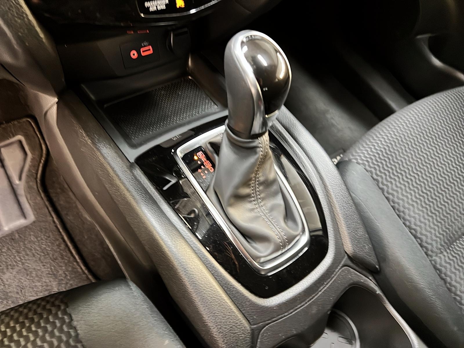 Nissan Qashqai S 2023 - image #13