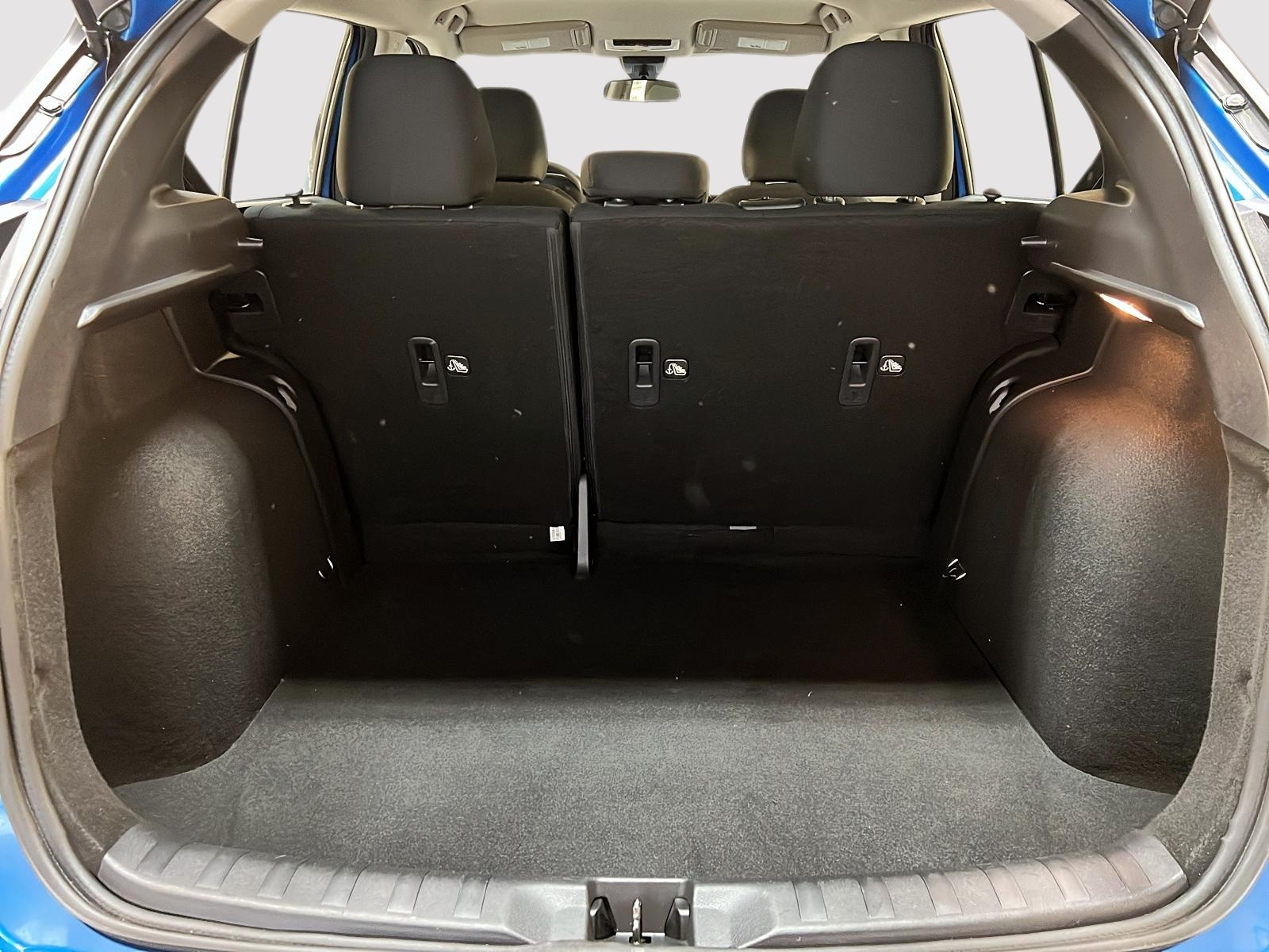 Nissan Kicks S 2023 - image #12