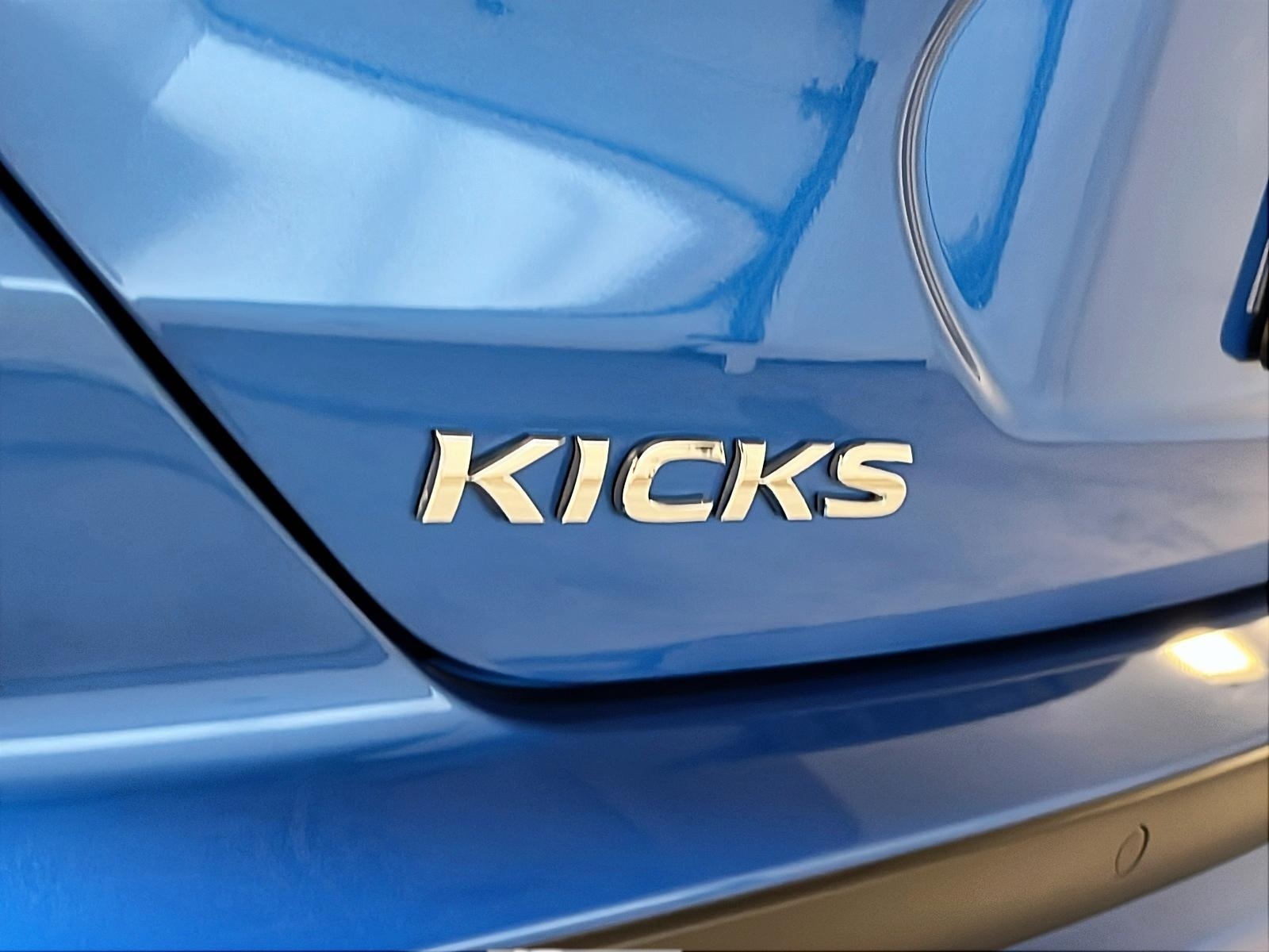 Nissan Kicks S 2023 - image #23
