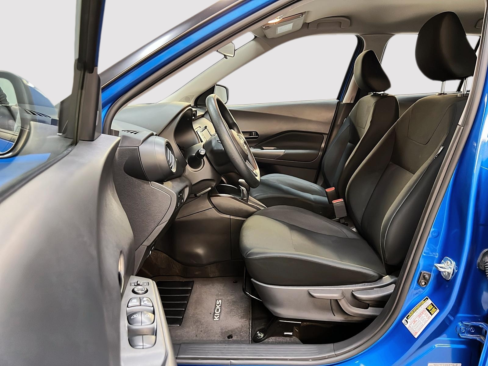 Nissan Kicks S 2023 - image #7