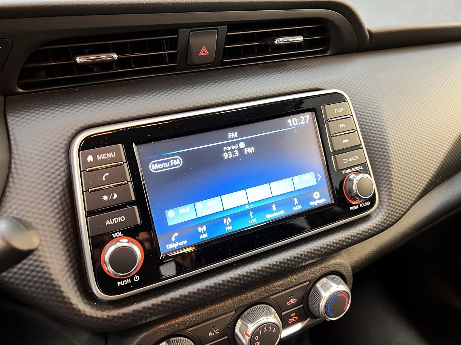 Nissan Kicks S 2023 - image #15