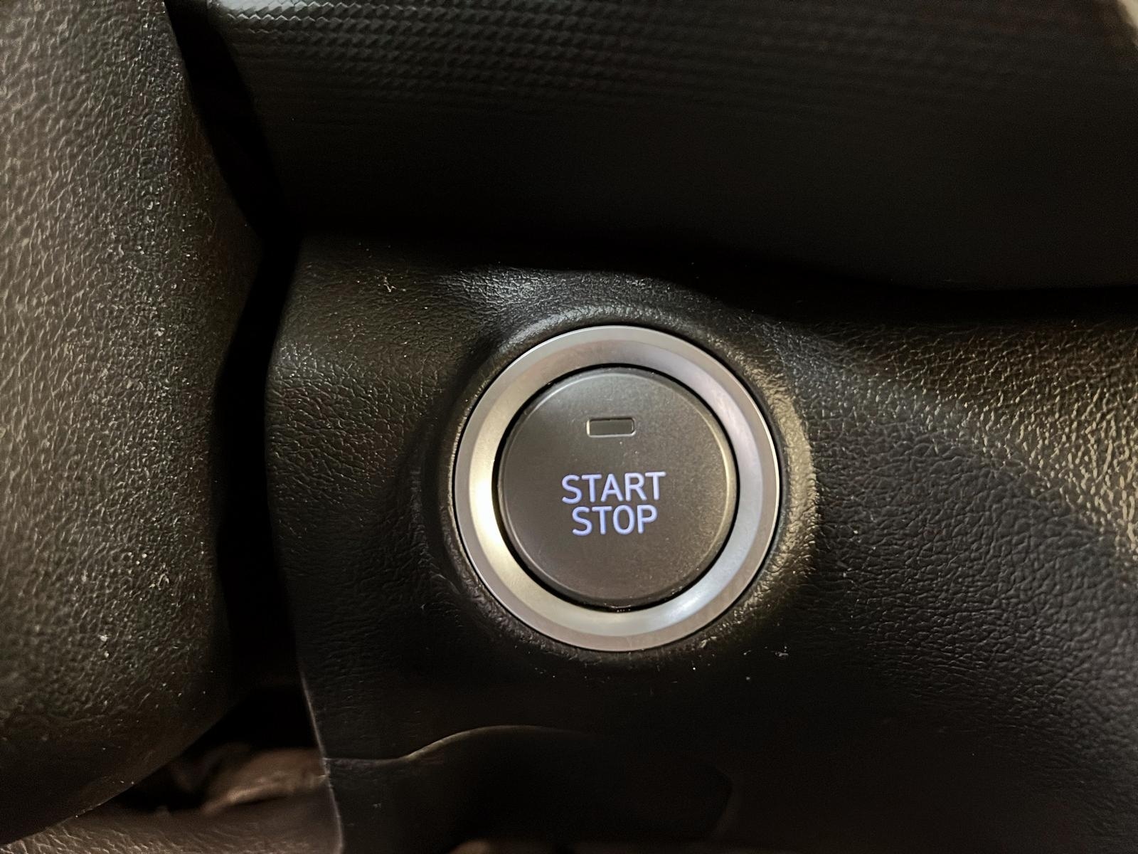 Hyundai Kona EV PREFERRED NAV 2023 - image #18