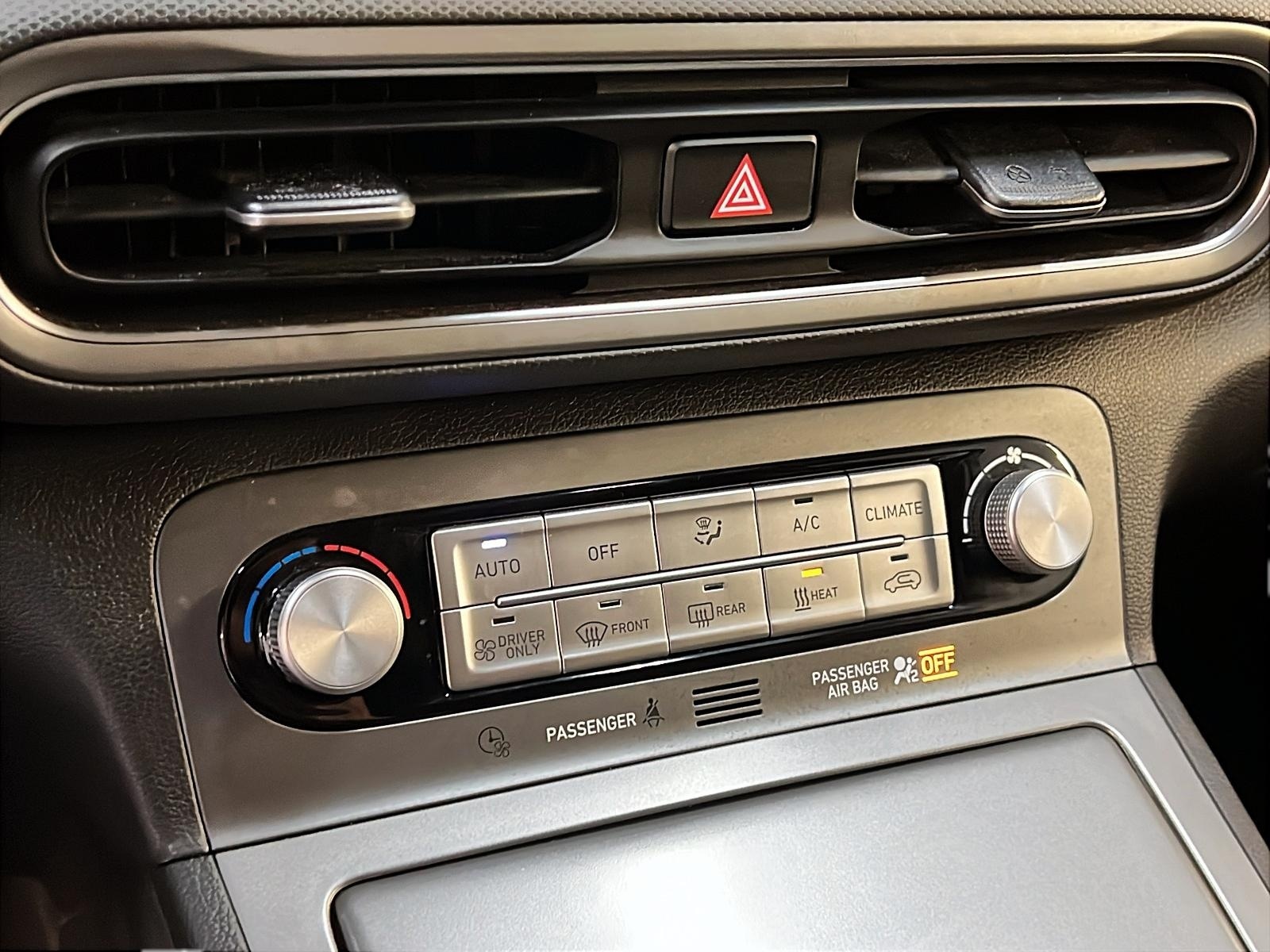 Hyundai Kona EV PREFERRED NAV 2023 - image #14