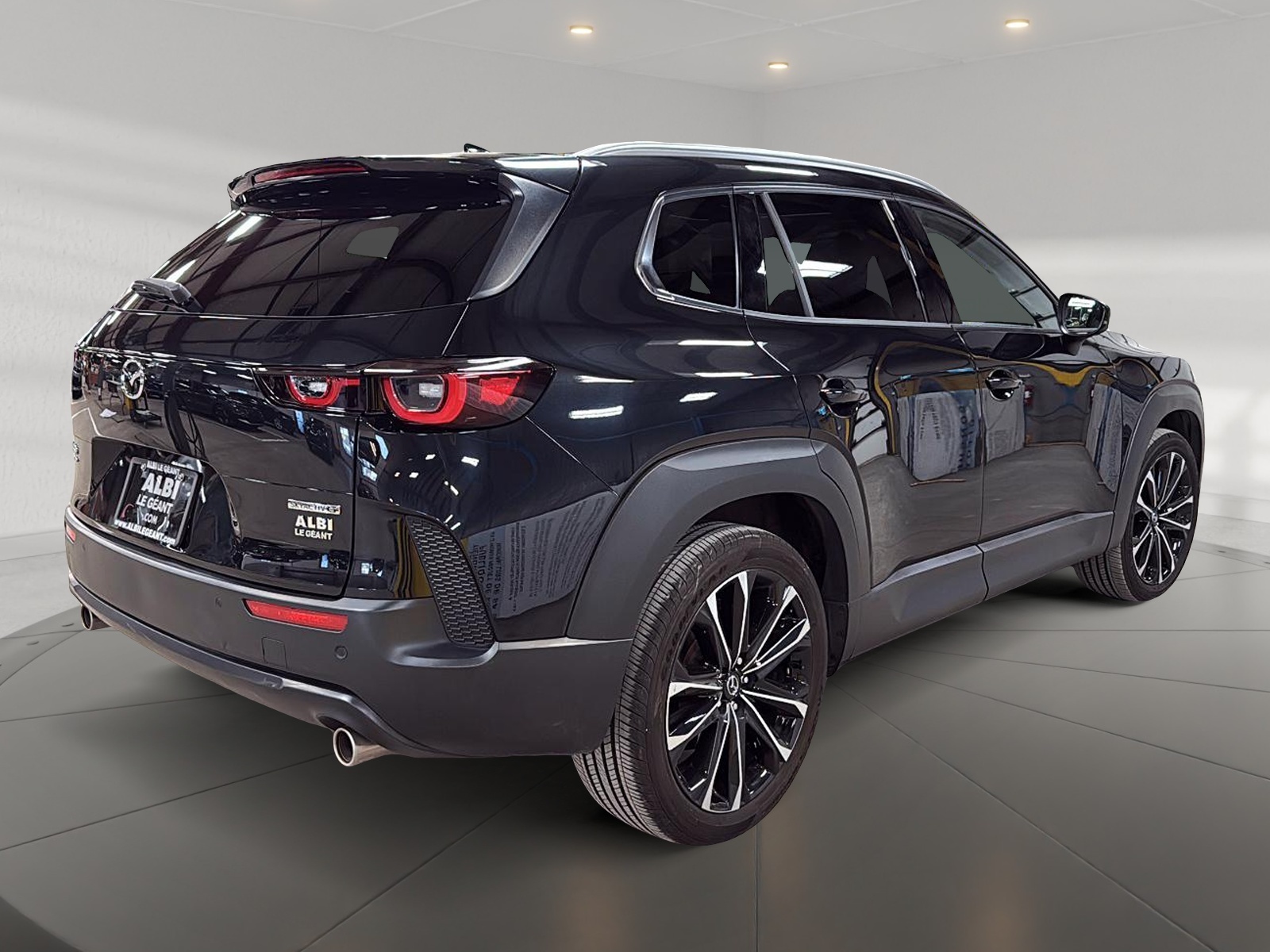 Mazda CX-50 GT CUIR TOIT PANO NAV 4RM 2024 - image #4