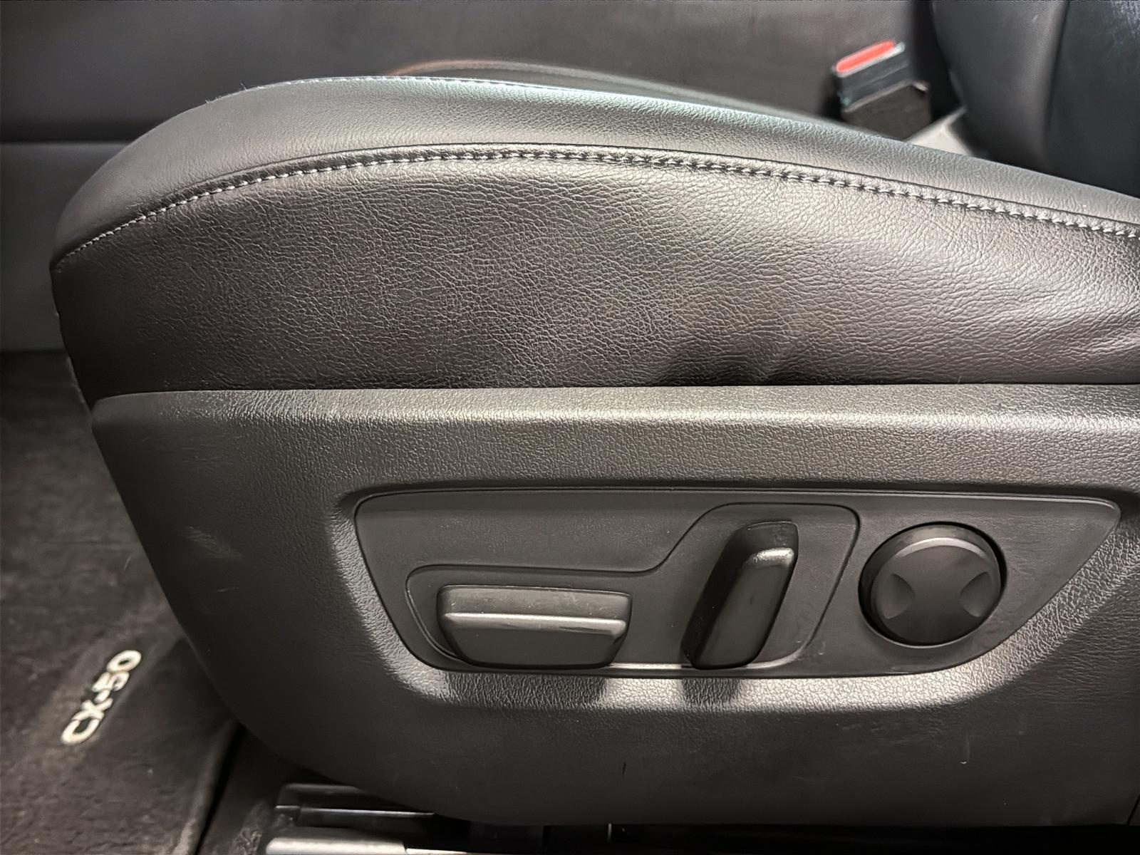 Mazda CX-50 GT CUIR TOIT PANO NAV 4RM 2024 - image #27