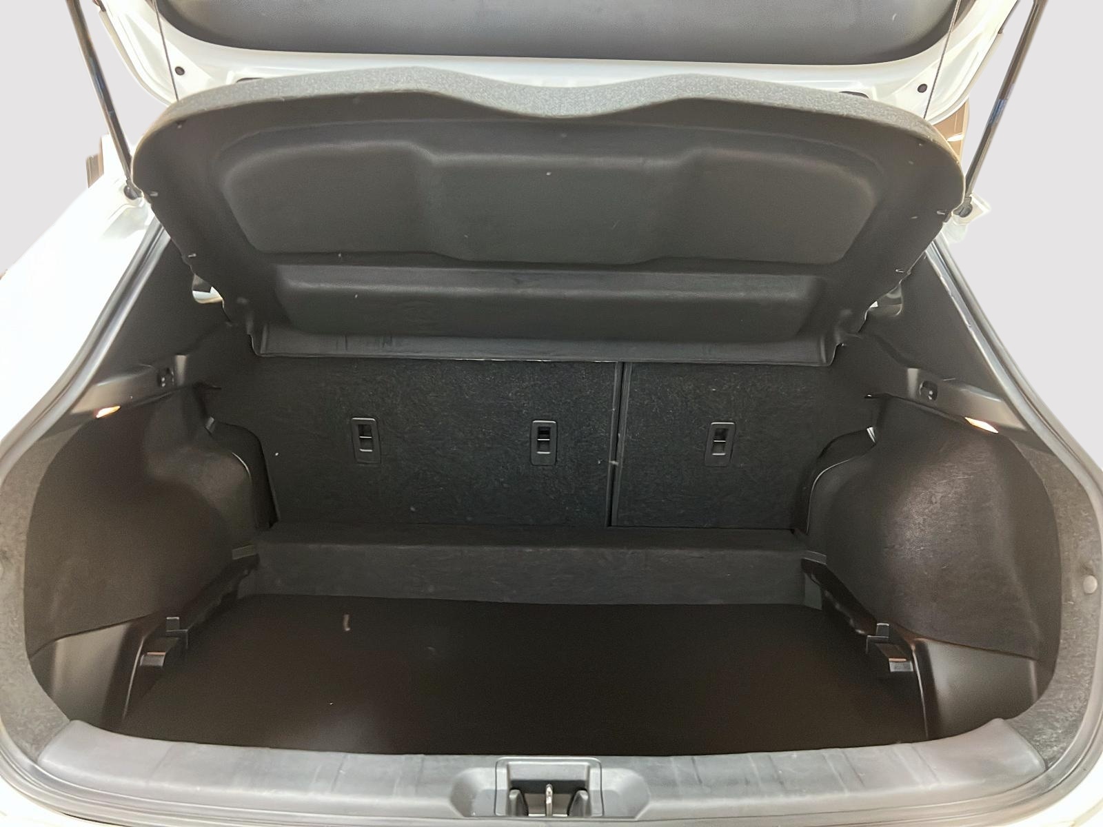 Nissan Qashqai SV TOIT 4RM 2023 - image #13