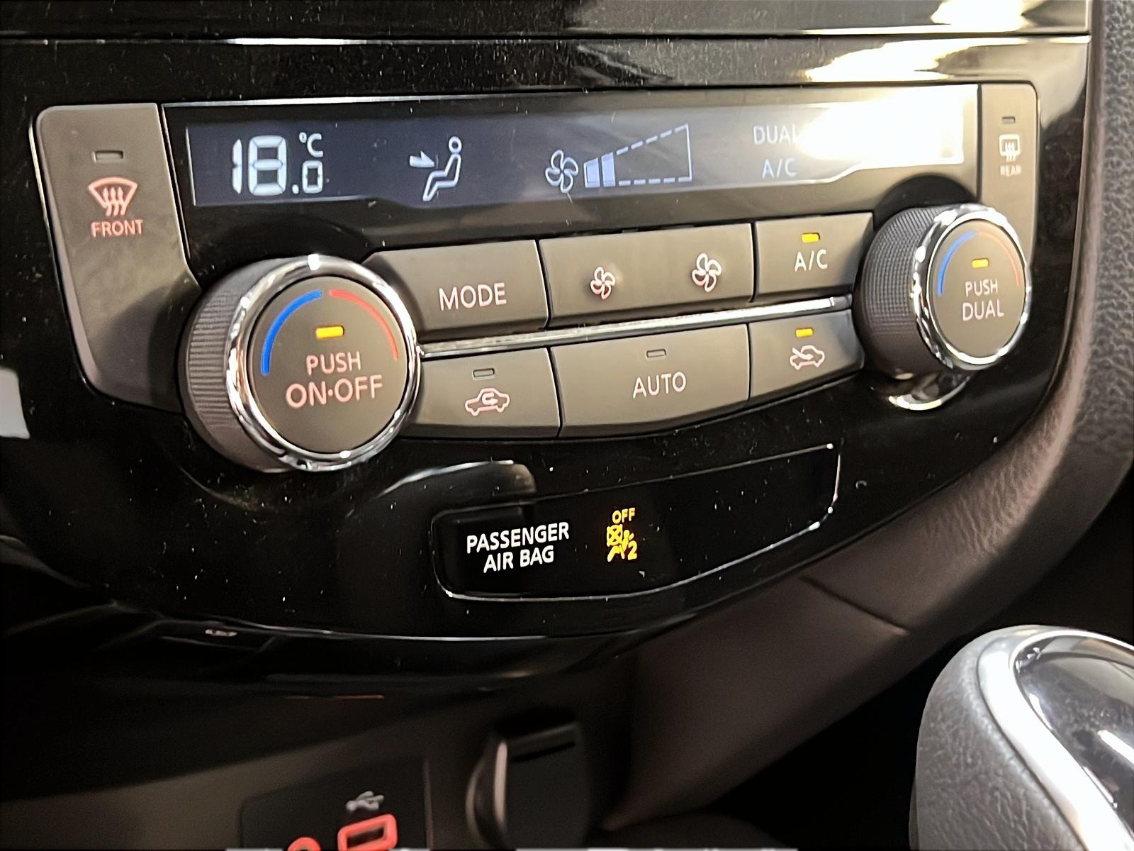 Nissan Qashqai SV TOIT 4RM 2023 - image #16