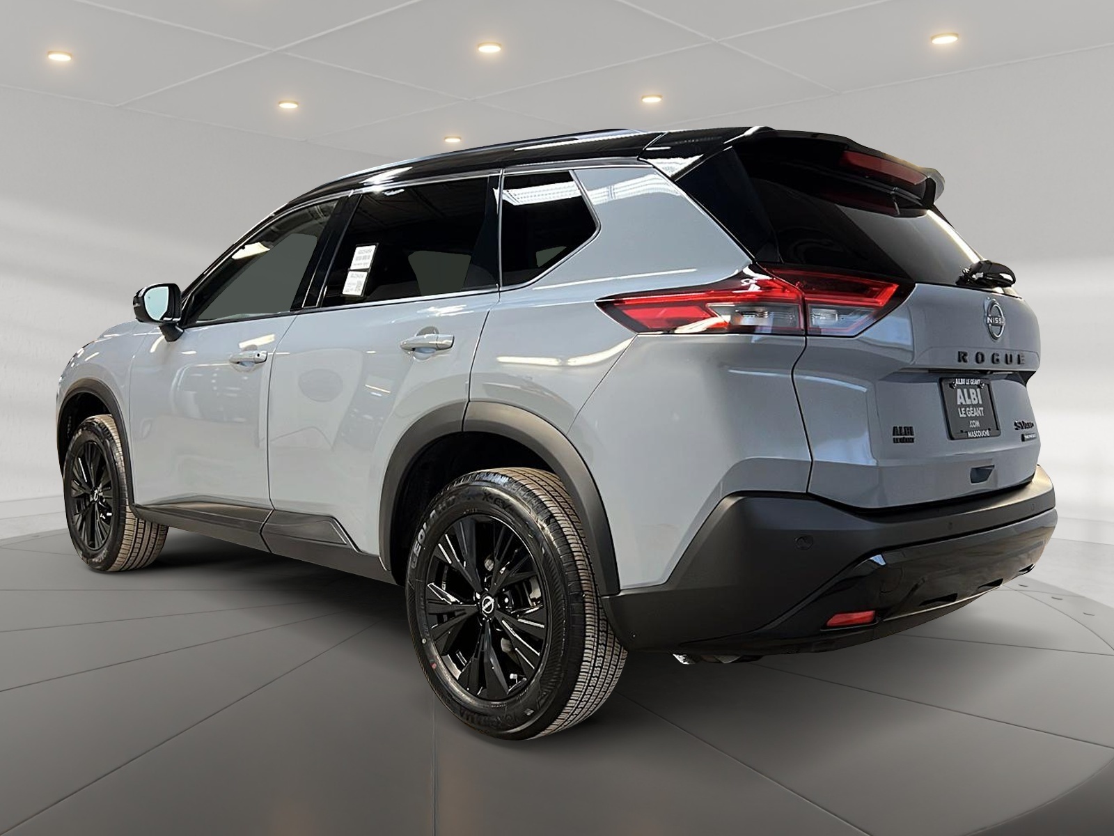 Nissan Rogue 2023 - Image #6