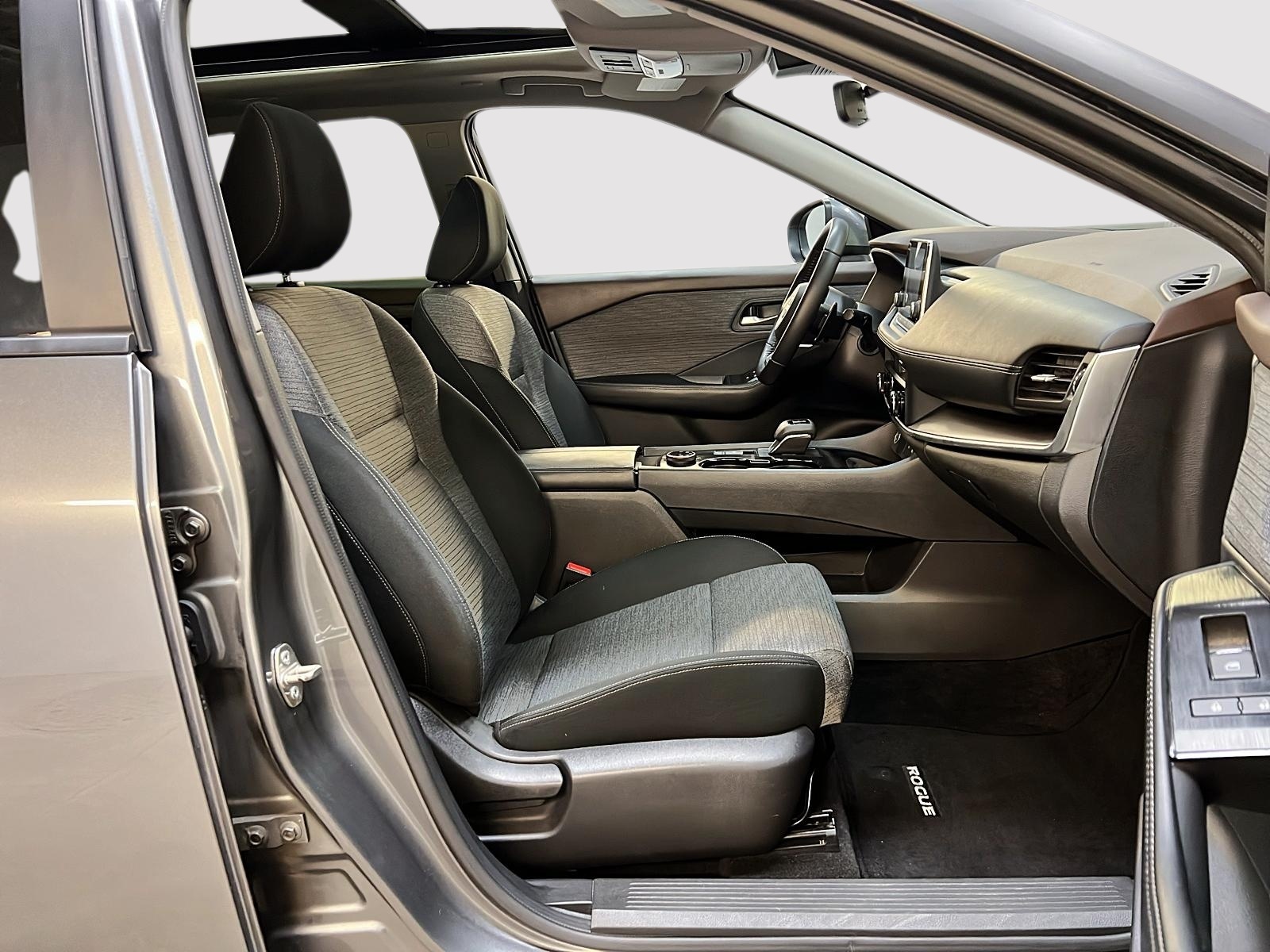 Nissan Rogue 2023 - Image #8