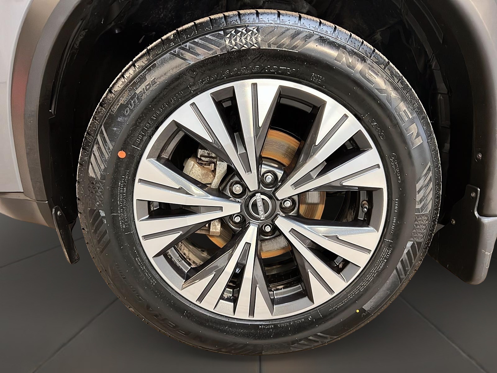 Nissan Rogue 2023 - Image #27