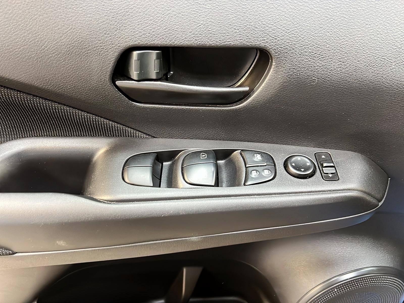 Nissan Kicks 2023 - Image #21
