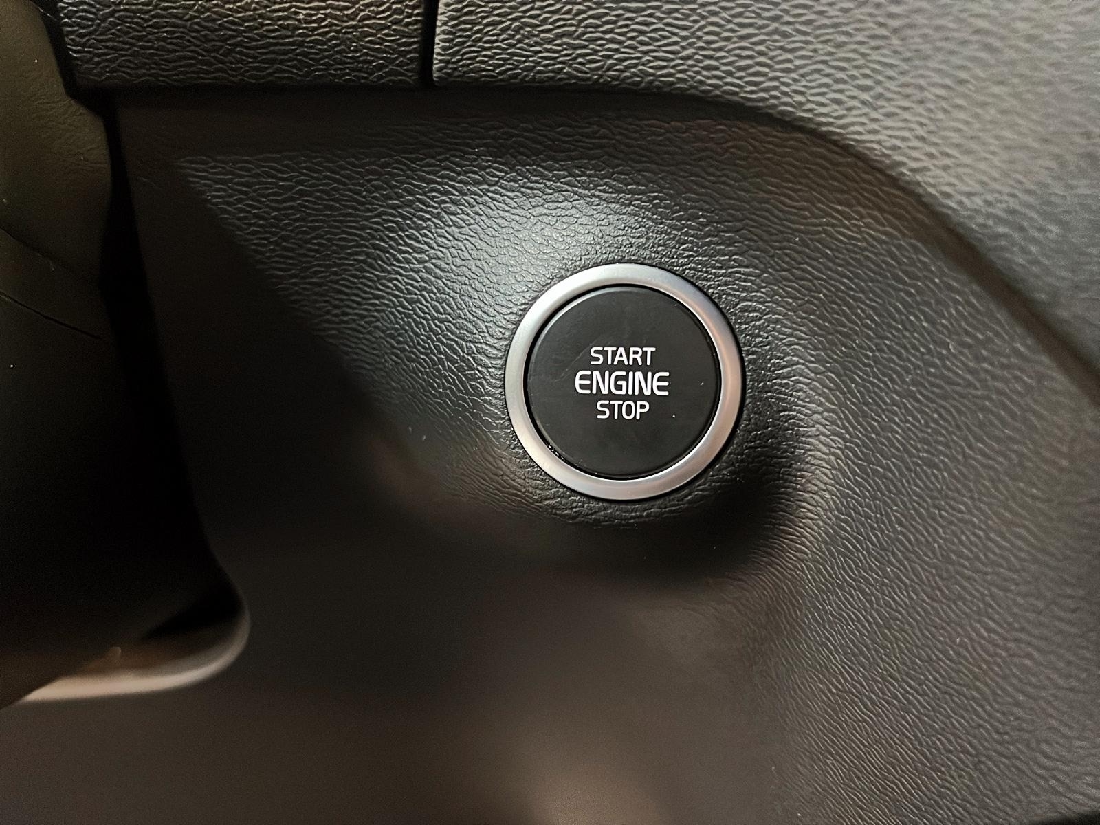 Volvo XC40 T5 R-DESIGN TOIT PANO NAV 2022 - image #20