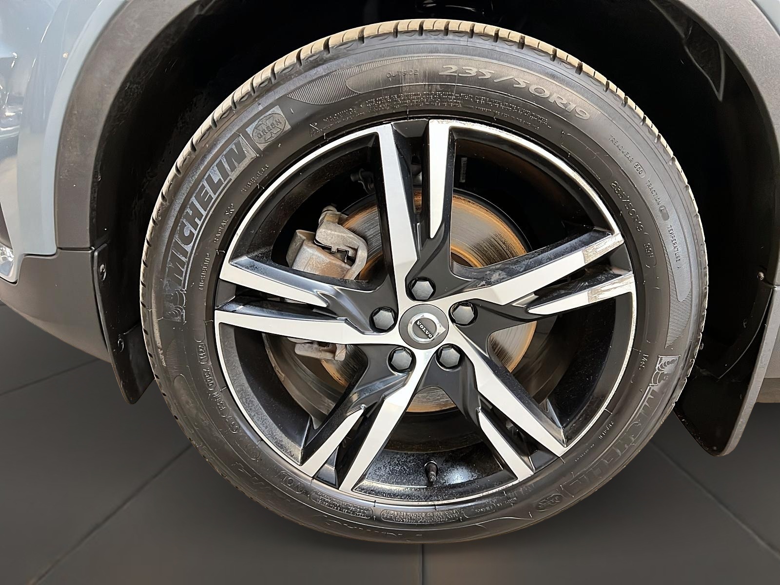 Volvo XC40 T5 R-DESIGN TOIT PANO NAV 2022 - image #31