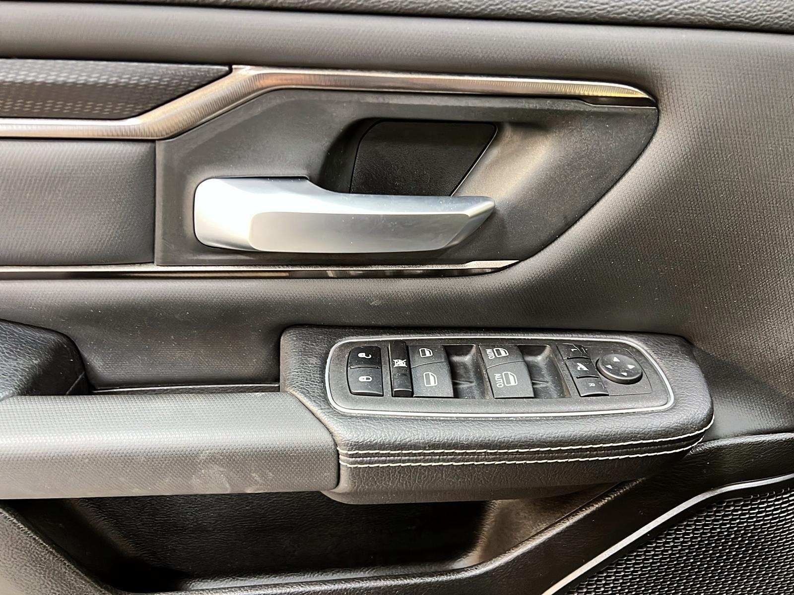 RAM 1500 SPORT CREW CAB NAV 4X4 2023 - image #22
