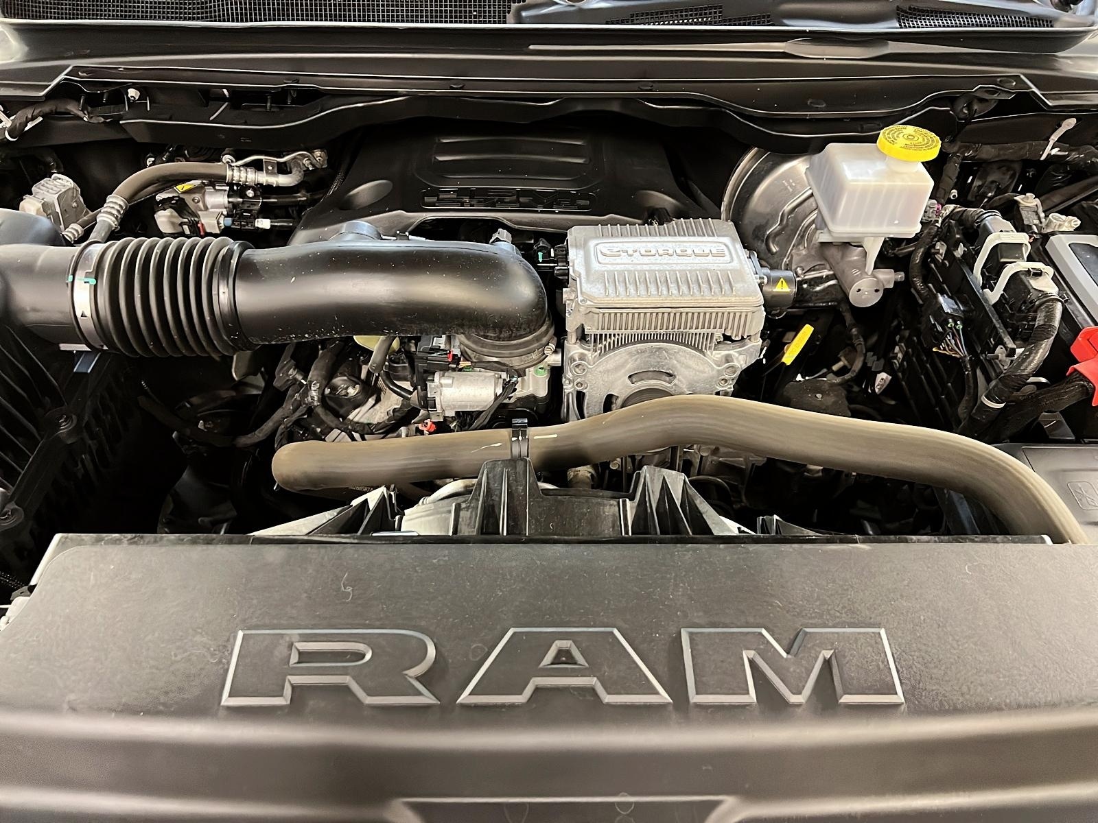 RAM 1500 SPORT CREW CAB NAV 4X4 2023 - image #11