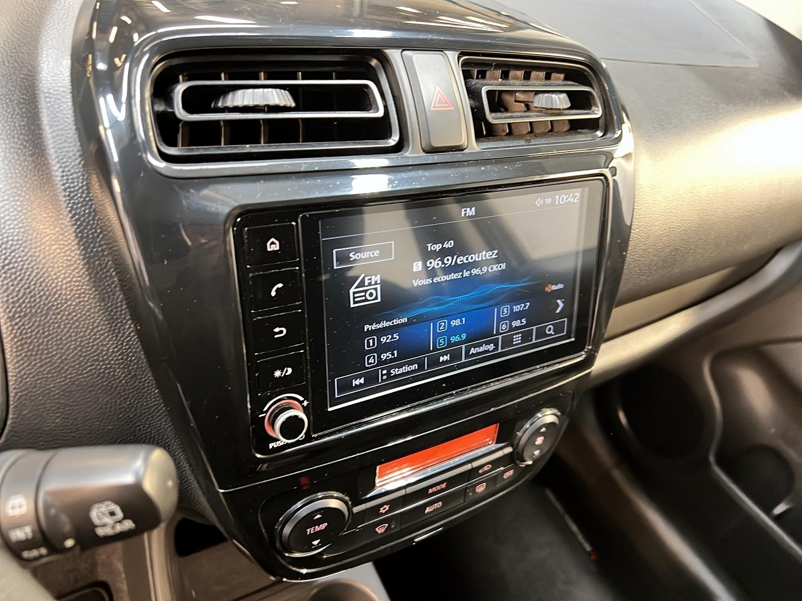 Mitsubishi Mirage SE 2023 - image #13