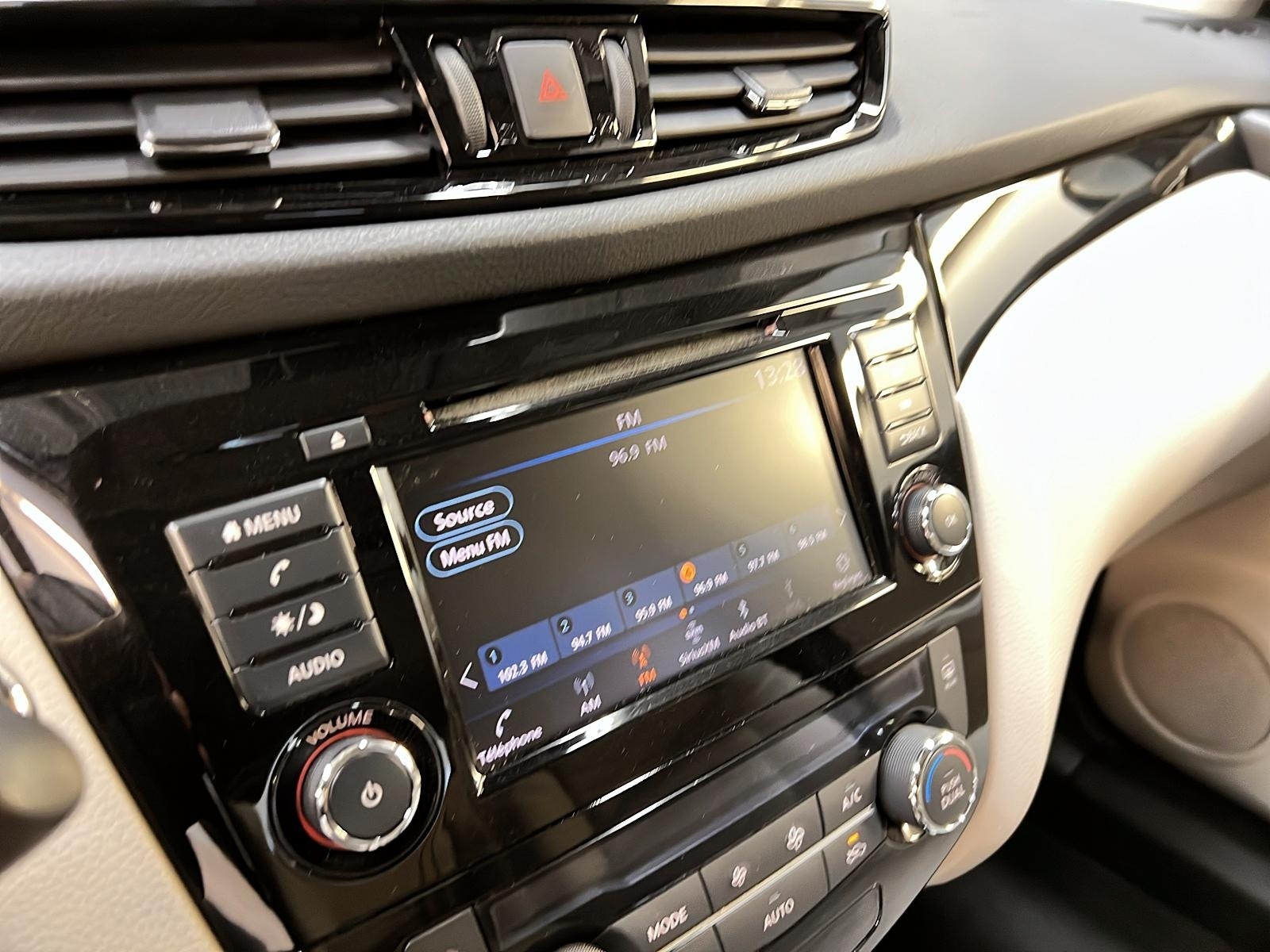 Nissan Qashqai 2021 - Image #17