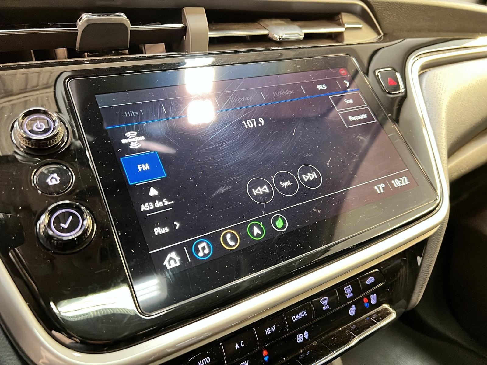 Chevrolet Bolt EUV 2023 - Image #16
