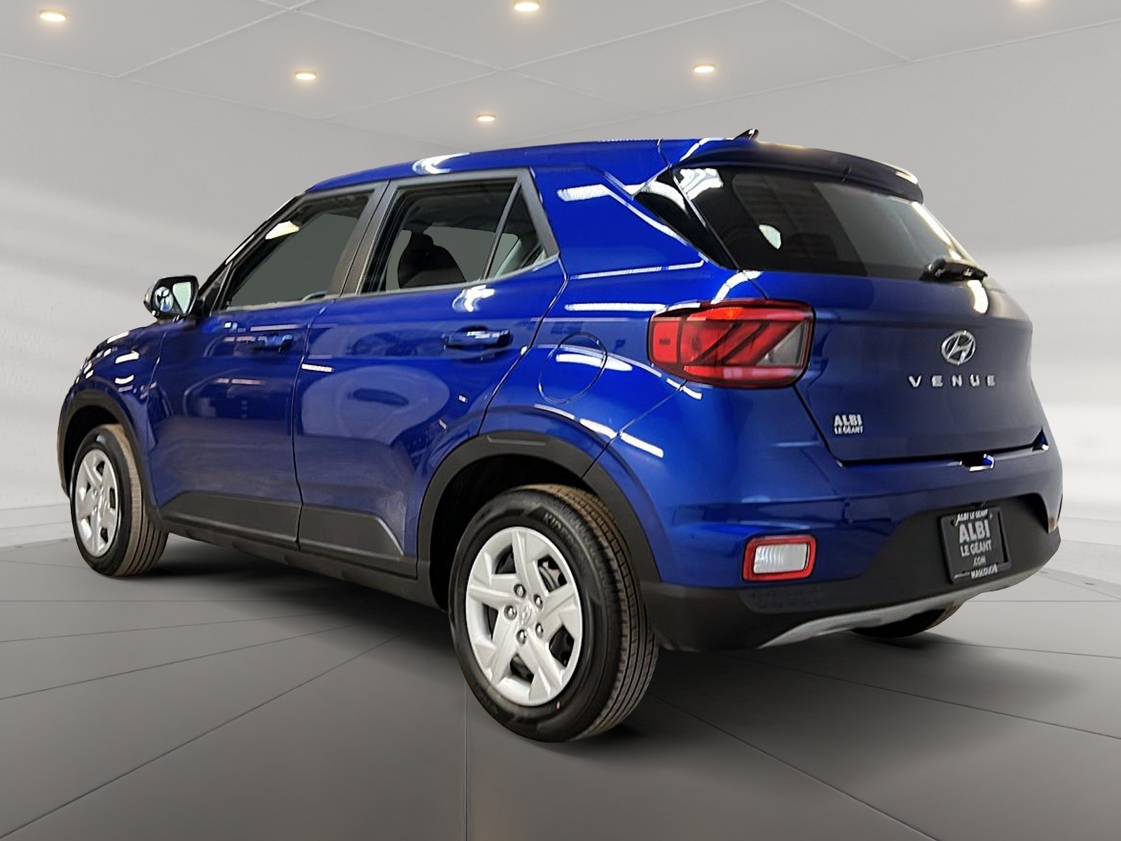 Hyundai Venue ESSENTIAL 2022 - image #6