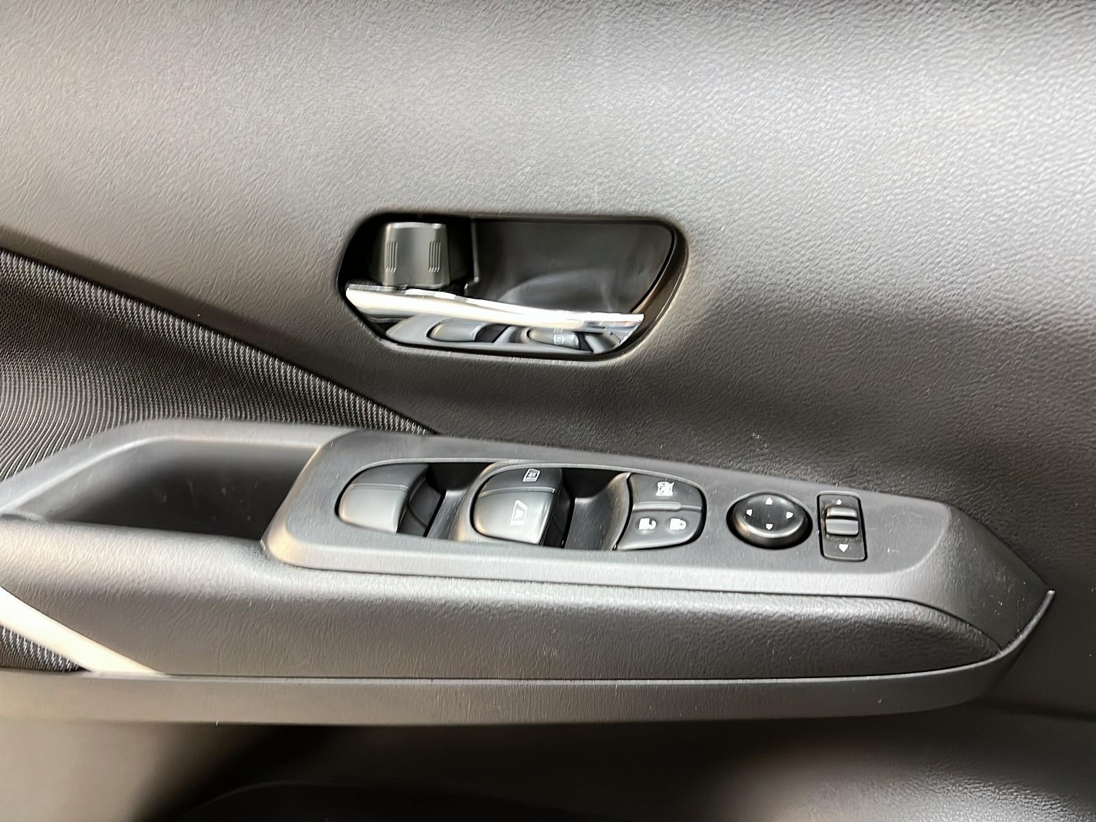 Nissan Kicks SV 2023 - image #21