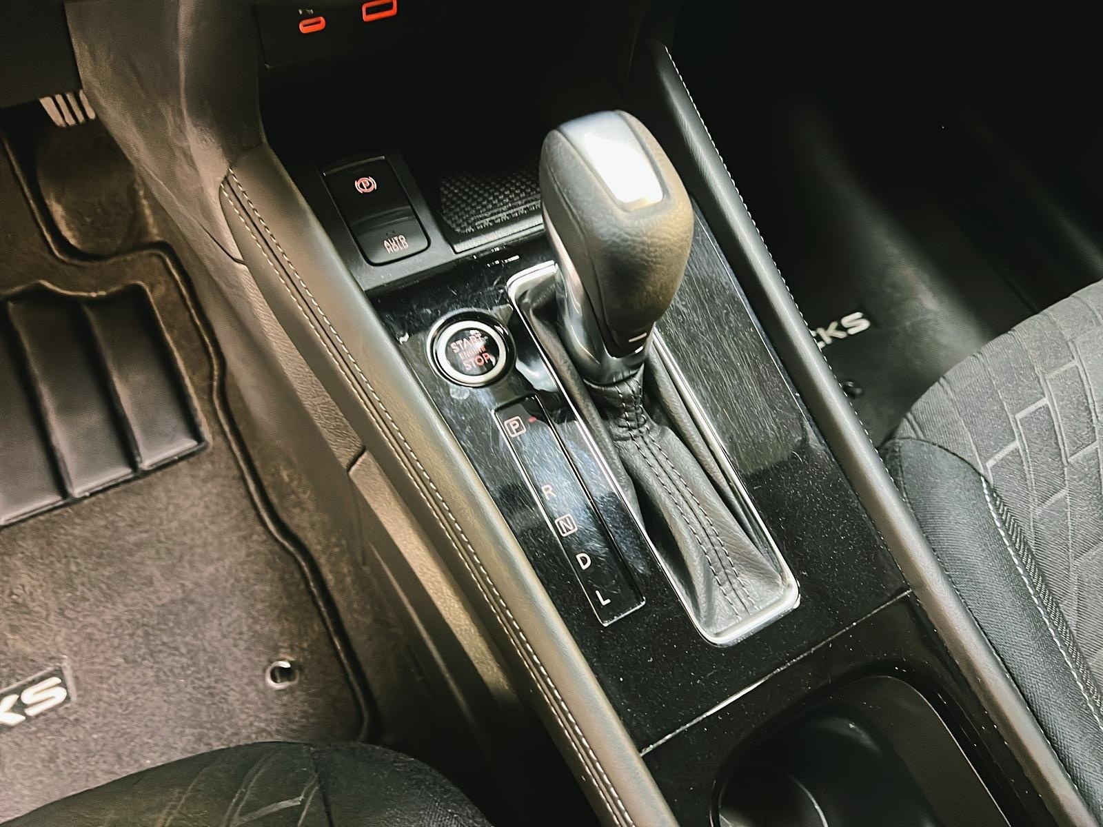Nissan Kicks SV 2023 - image #13