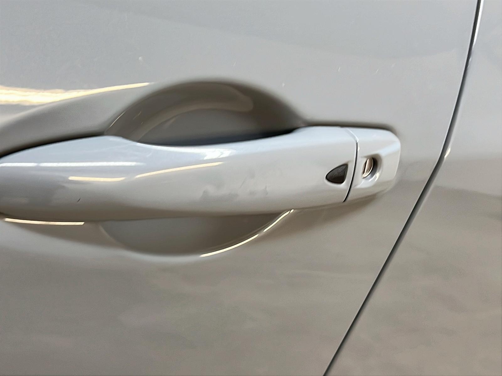 Nissan Kicks SV 2023 - image #23