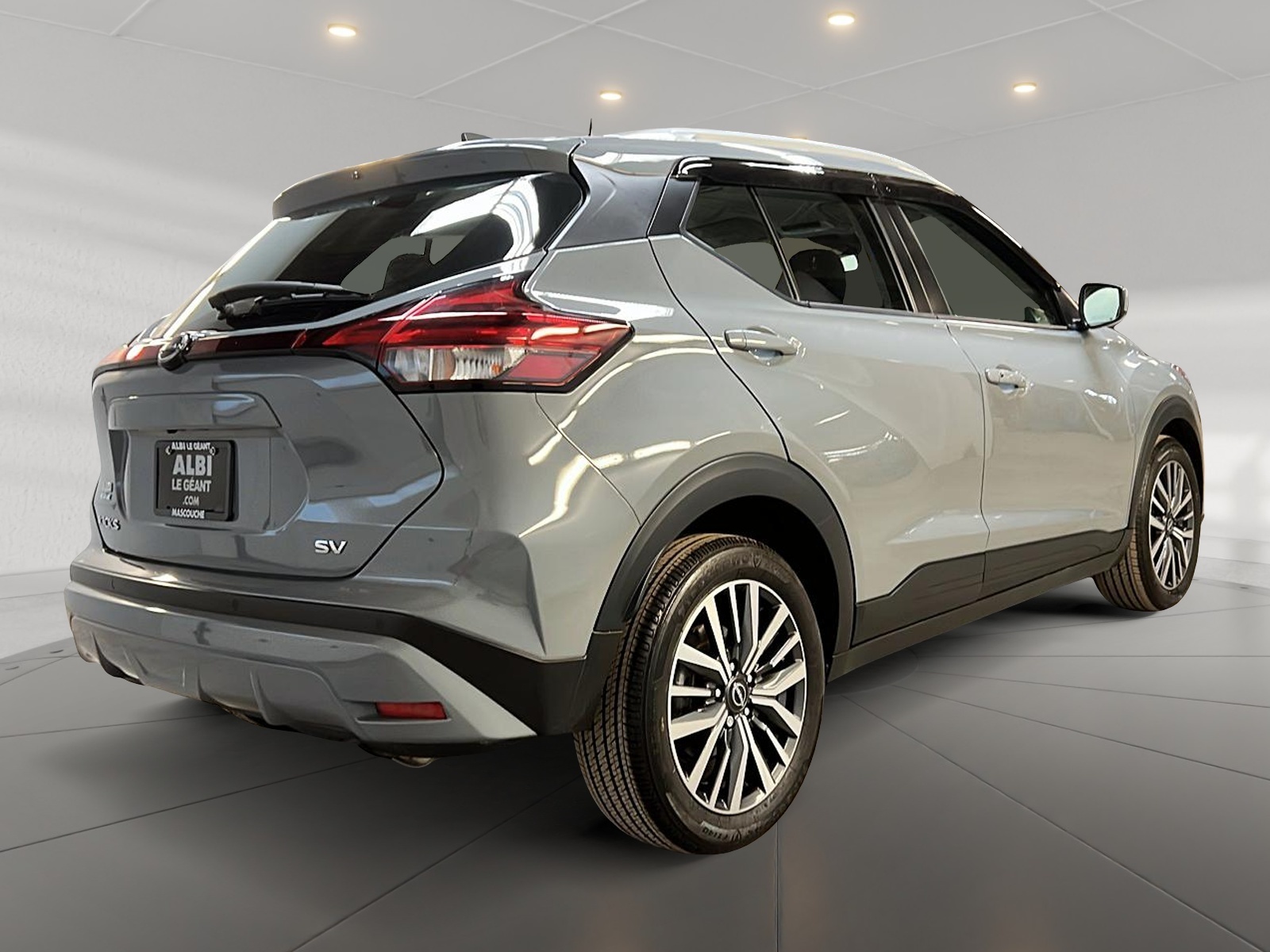 Nissan Kicks 2023 - Image #4