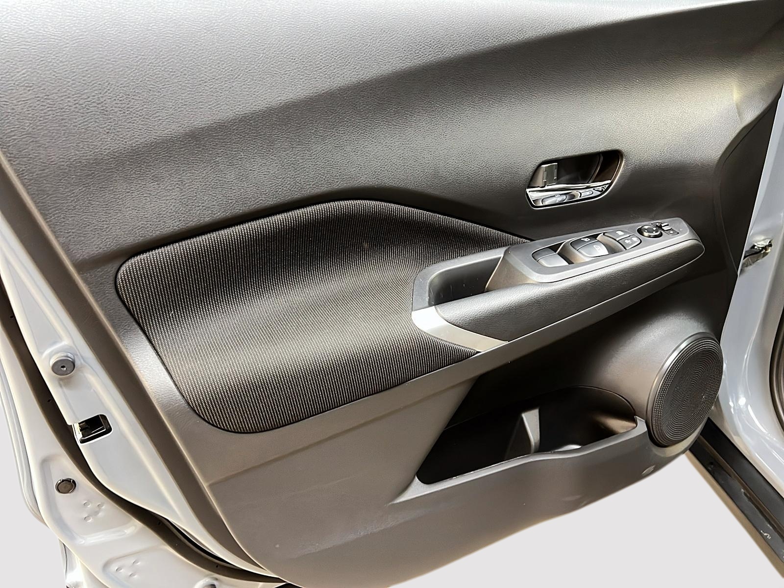 Nissan Kicks SV 2023 - image #22