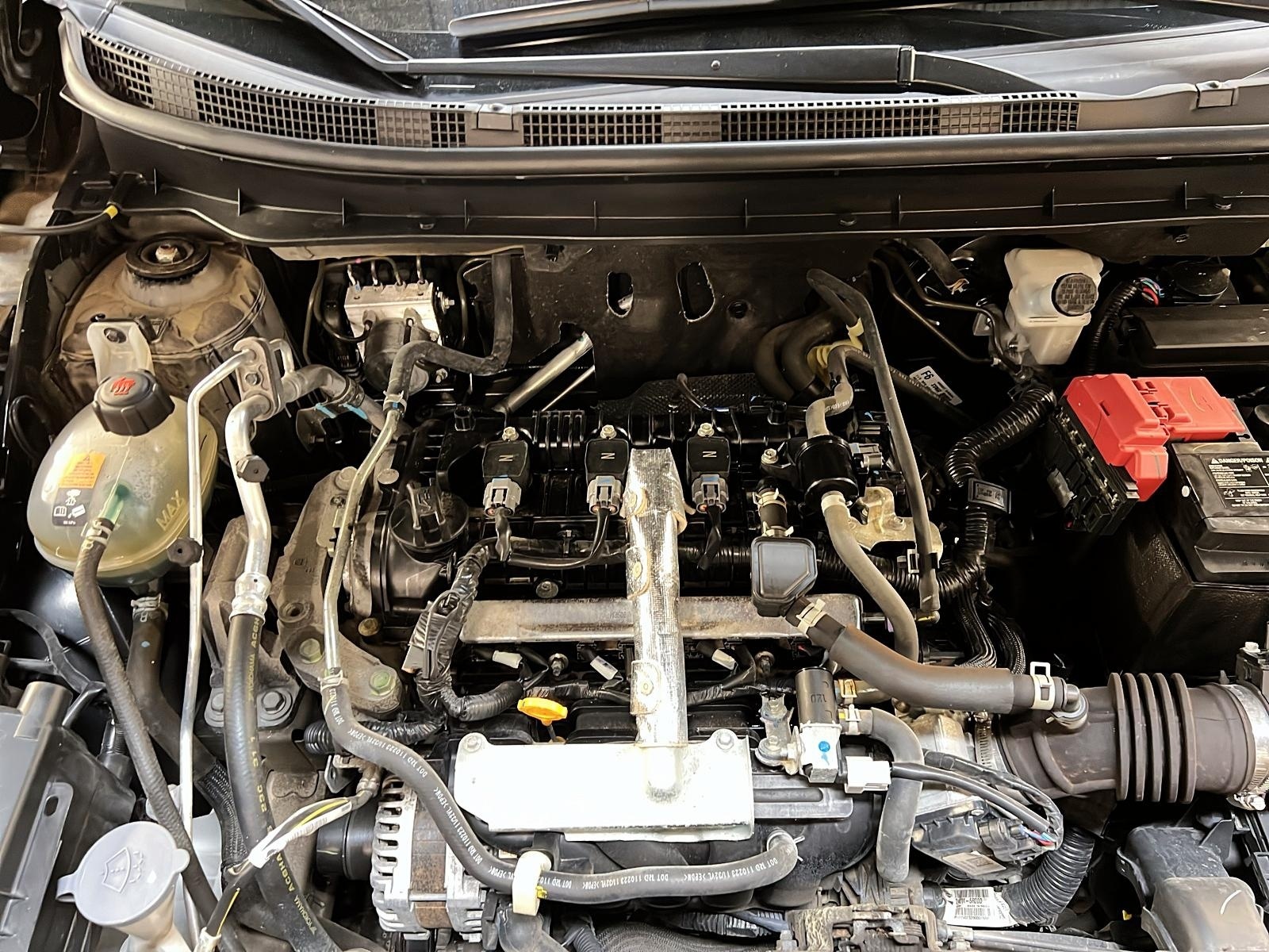 Nissan Kicks S 2023 - image #11