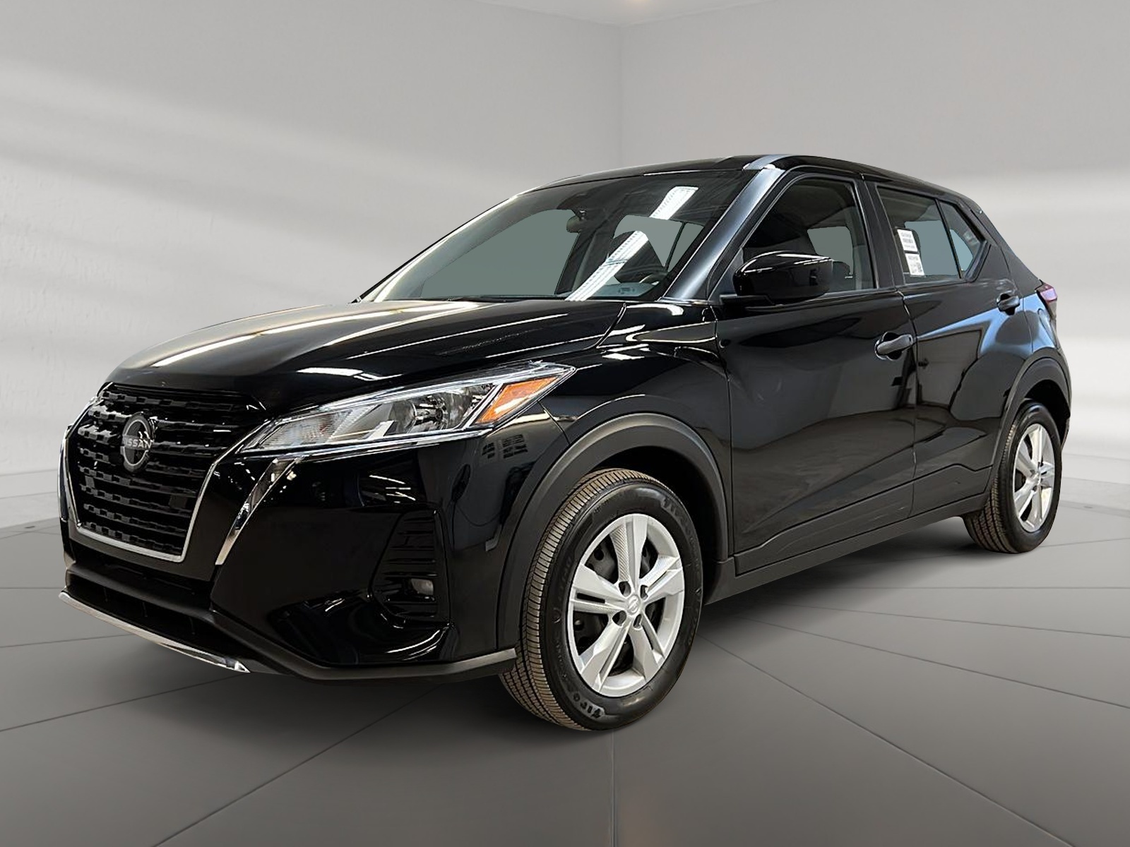 Nissan Kicks S 2023 - image #1