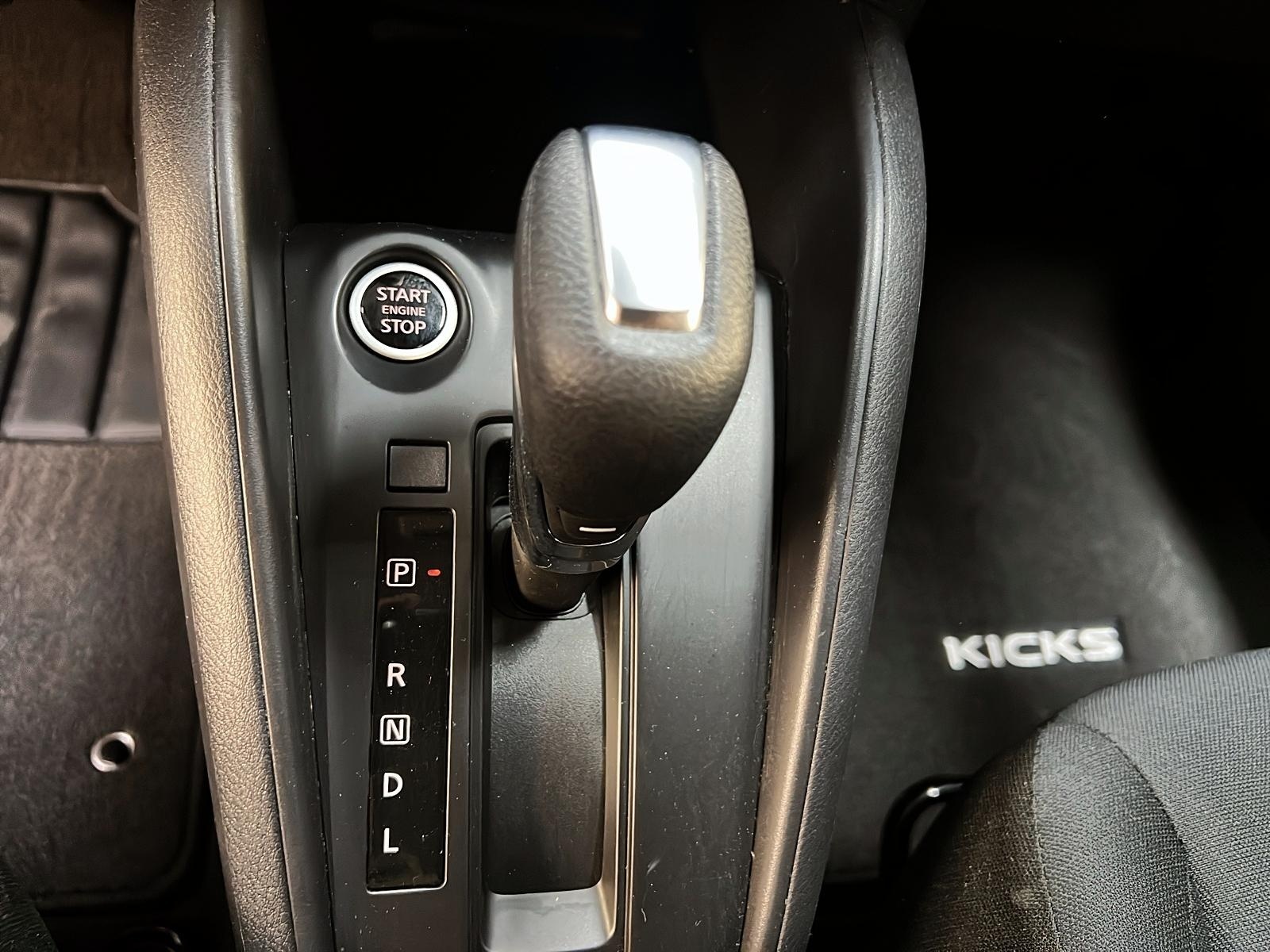 Nissan Kicks S 2023 - image #13