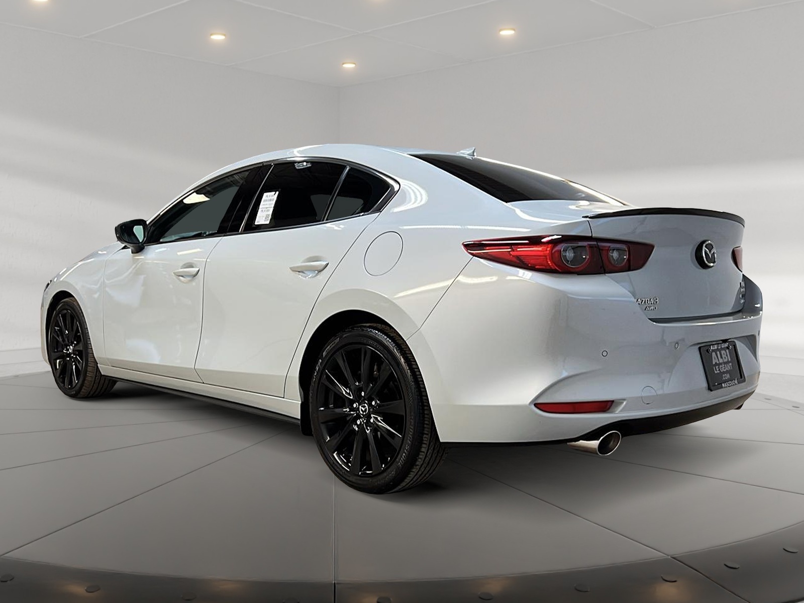 Mazda Mazda3 GT TURBO CUIR TOIT NAV 4RM 2024 - image #6