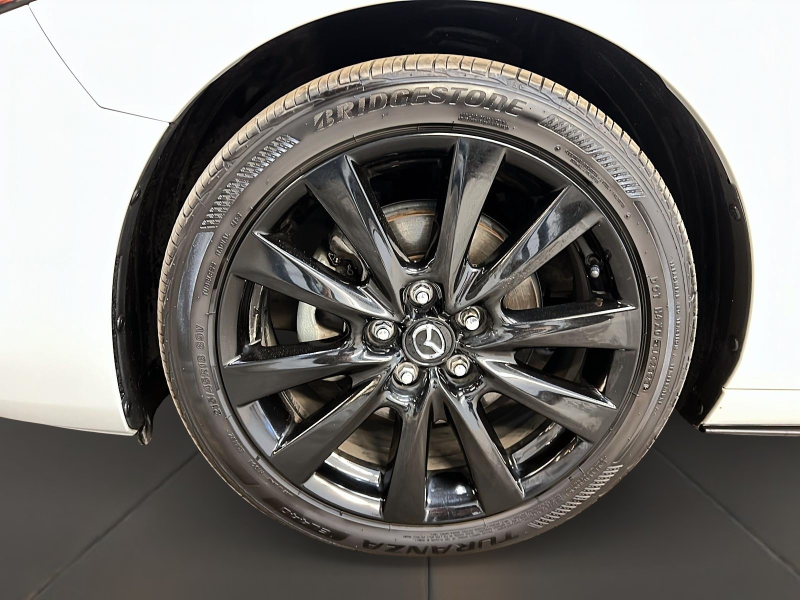 Mazda Mazda3 GT TURBO CUIR TOIT NAV 4RM 2024 - image #29