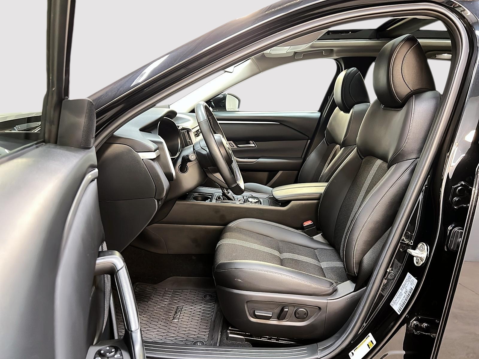 Mazda CX-50 GS LUXE TOIT PANO 4RM 2024 - image #7