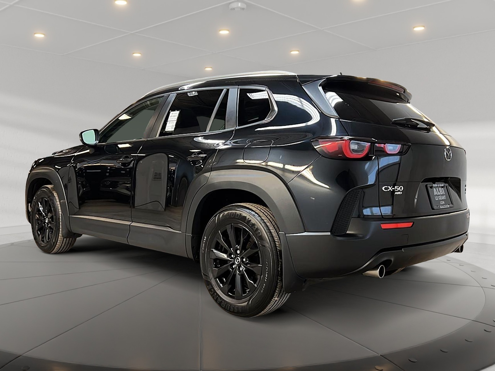 Mazda CX-50 GS LUXE TOIT PANO 4RM 2024 - image #6