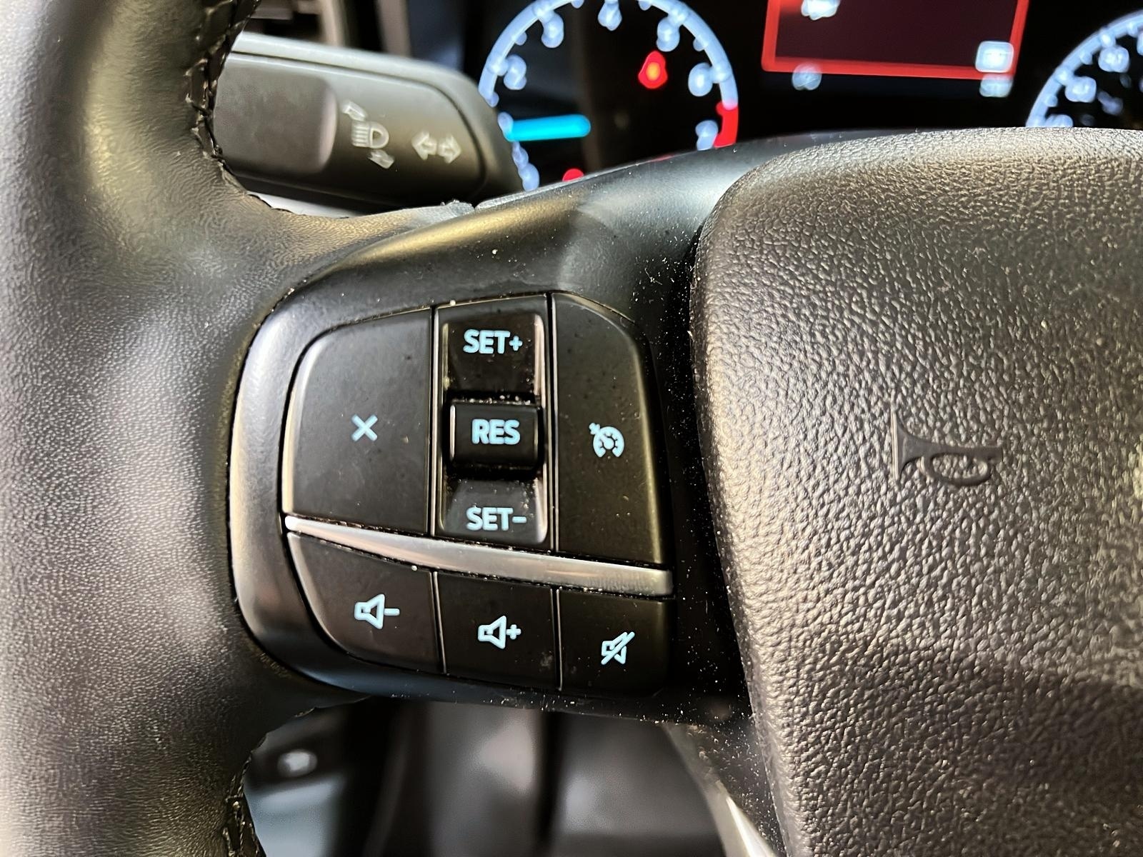 Ford Maverick XLT LUXURY SUPERCREW 4X4 2023 - image #19